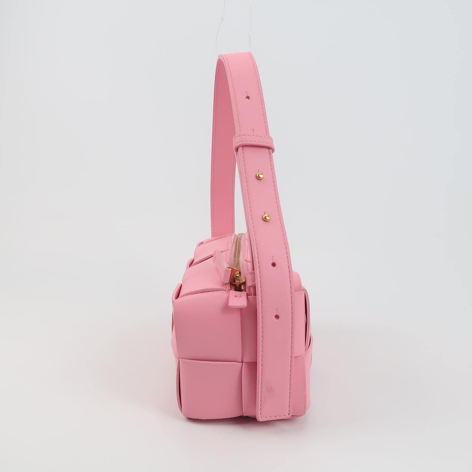 Bottega Veneta Brick Cassette Shoulder Bag Maxi Intrecciato Leather Small — photo 5 of 14