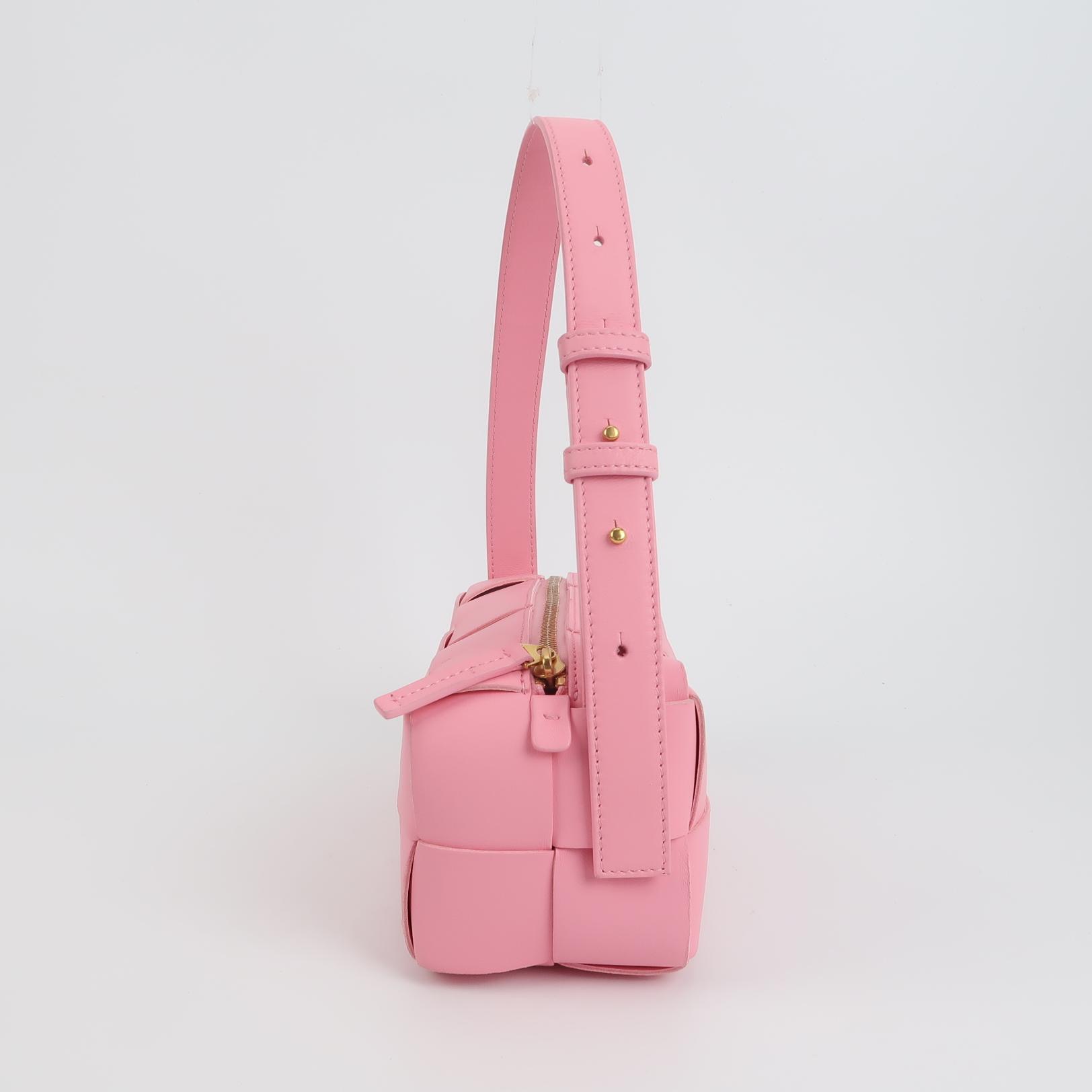 Bottega Veneta Brick Cassette Shoulder Bag Maxi Intrecciato Leather Small — photo 5 of 16