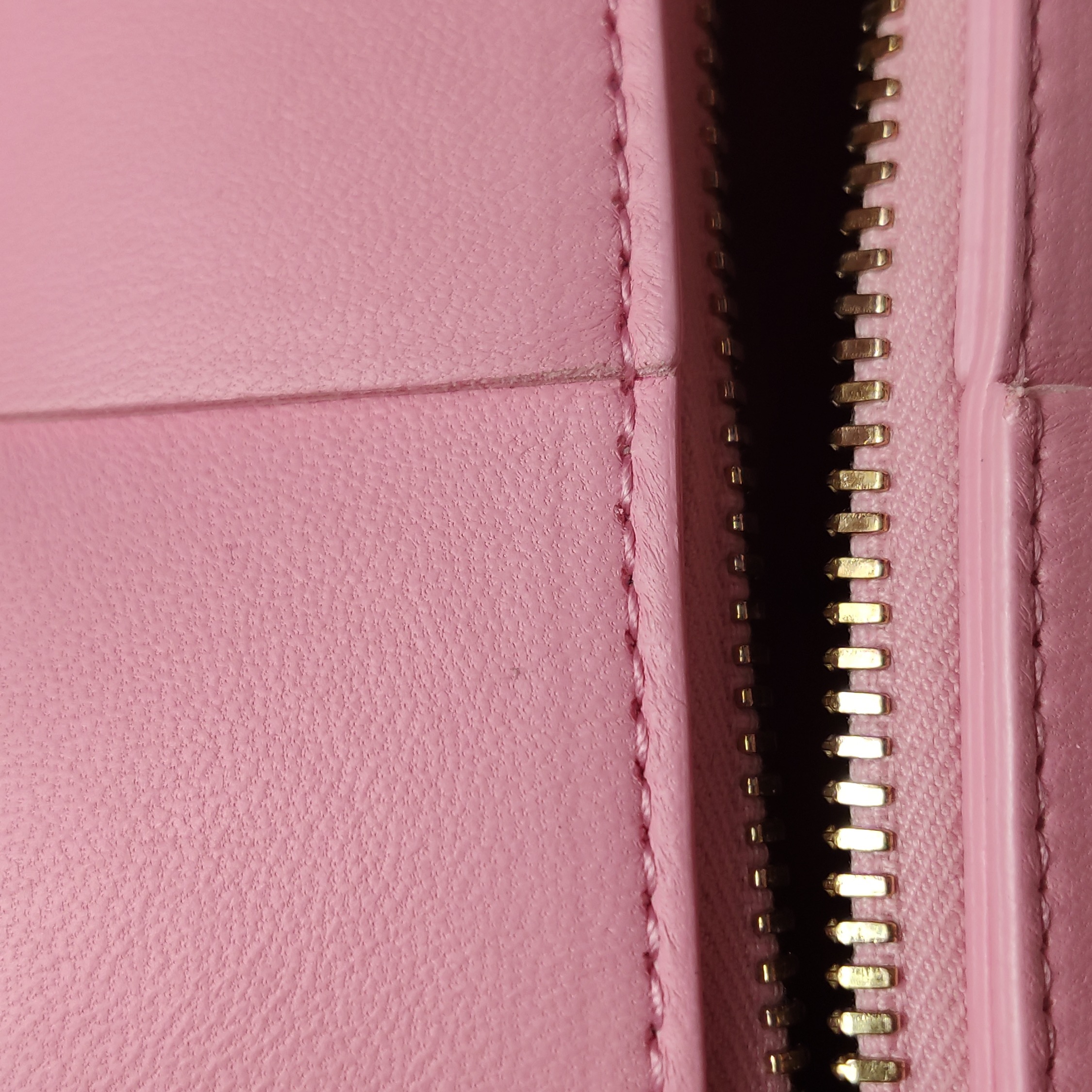 Bottega Veneta Brick Cassette Shoulder Bag Maxi Intrecciato Leather Small — photo 9 of 16