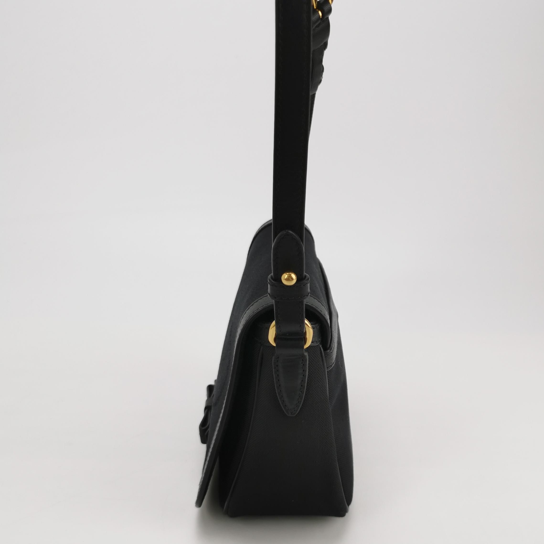 Prada Logo Flap Crossbody Shoulder Bag Saffiano Leather — photo 4 of 13