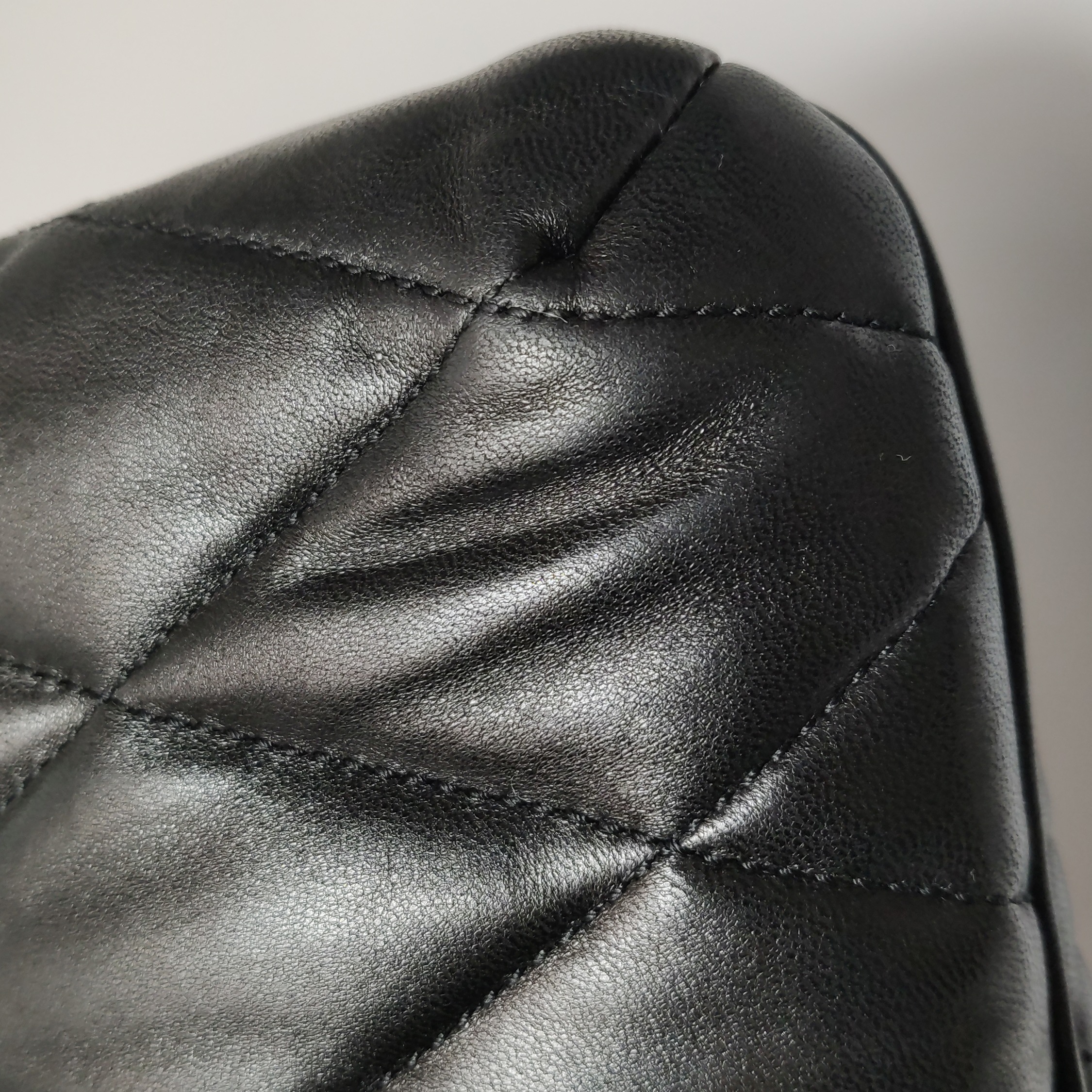 Saint Laurent Le 57 Shoulder Bag Quilted Leather — photo 15 of 16