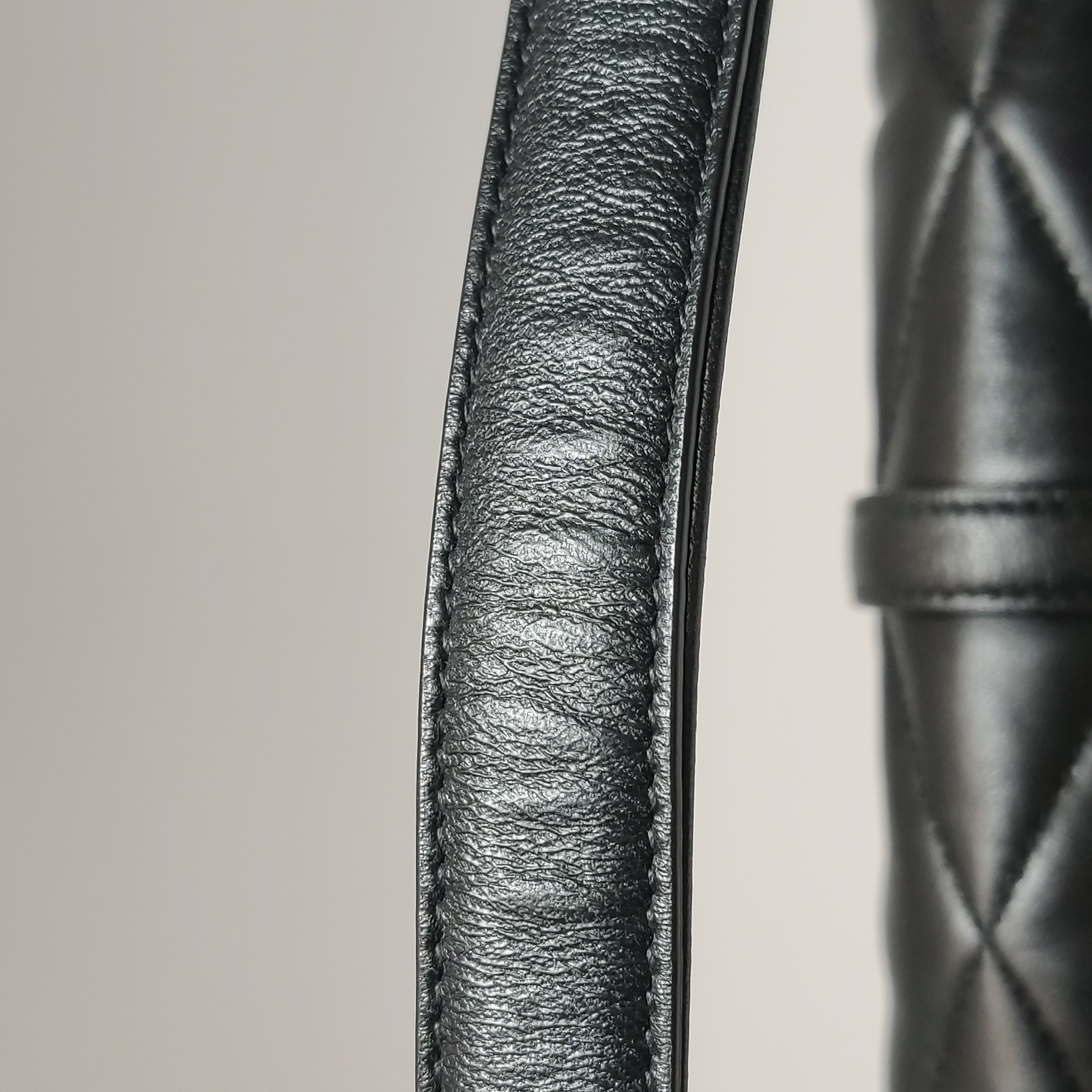 Saint Laurent Le 57 Shoulder Bag Quilted Leather — photo 16 of 16