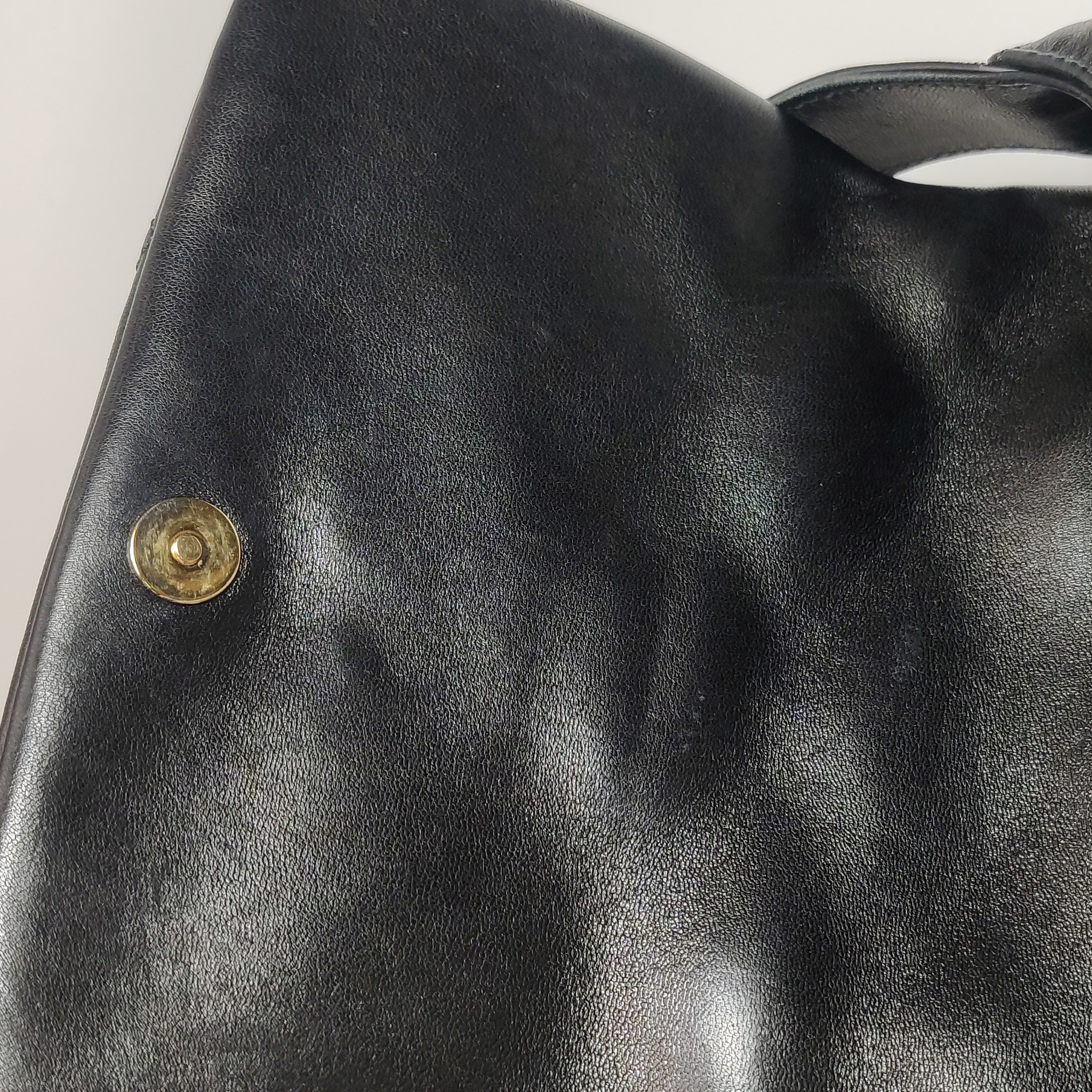 Saint Laurent Le 57 Shoulder Bag Quilted Leather — photo 13 of 16