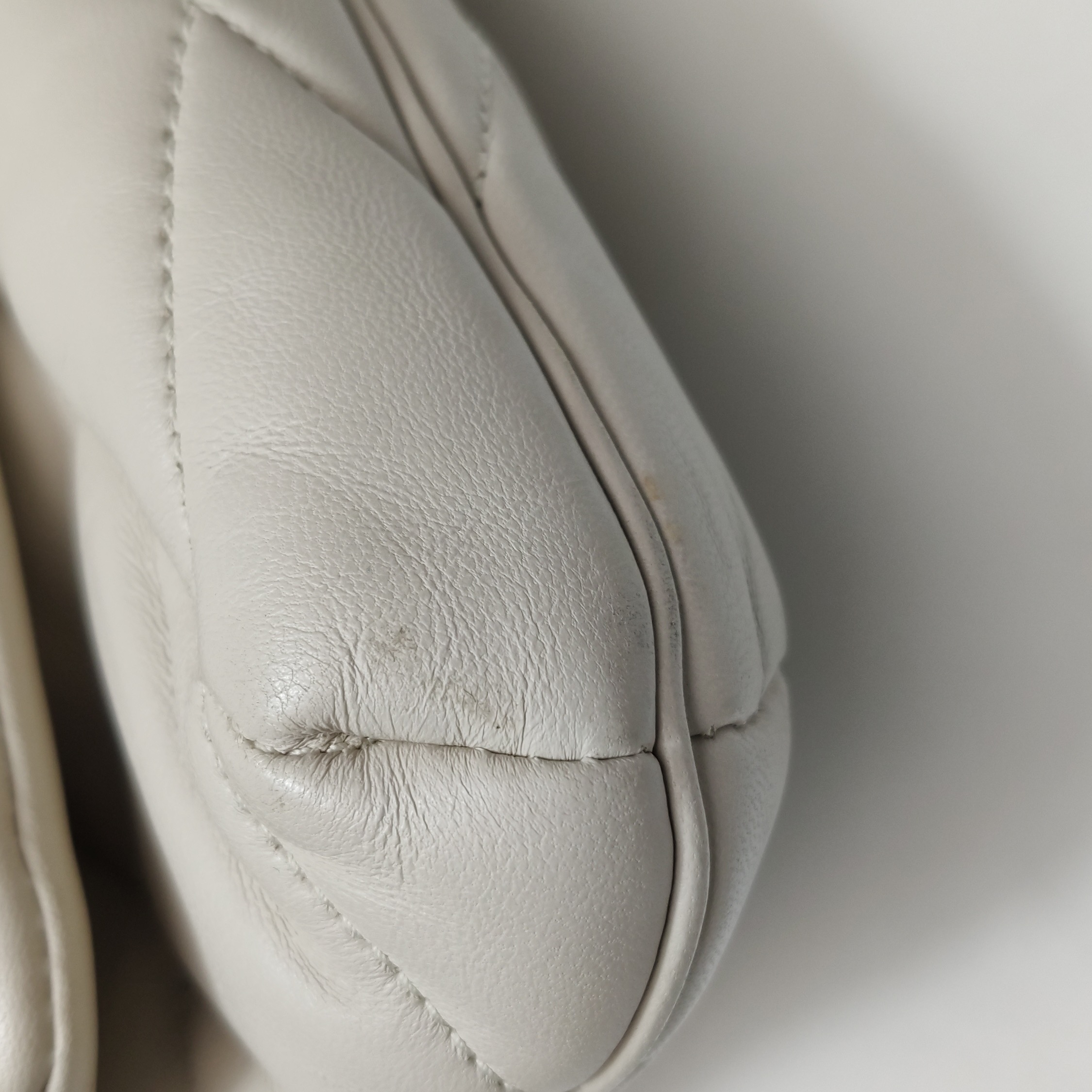 Saint Laurent Le 57 Shoulder Bag Quilted Leather — photo 13 of 14