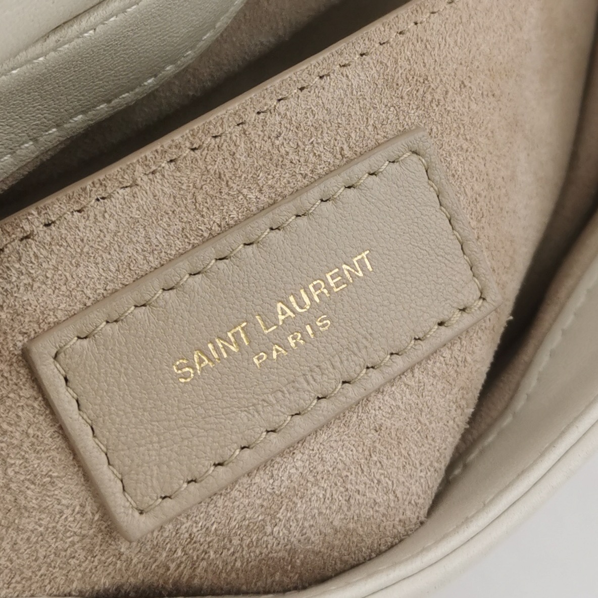 Saint Laurent Le 57 Shoulder Bag Quilted Leather — photo 8 of 17