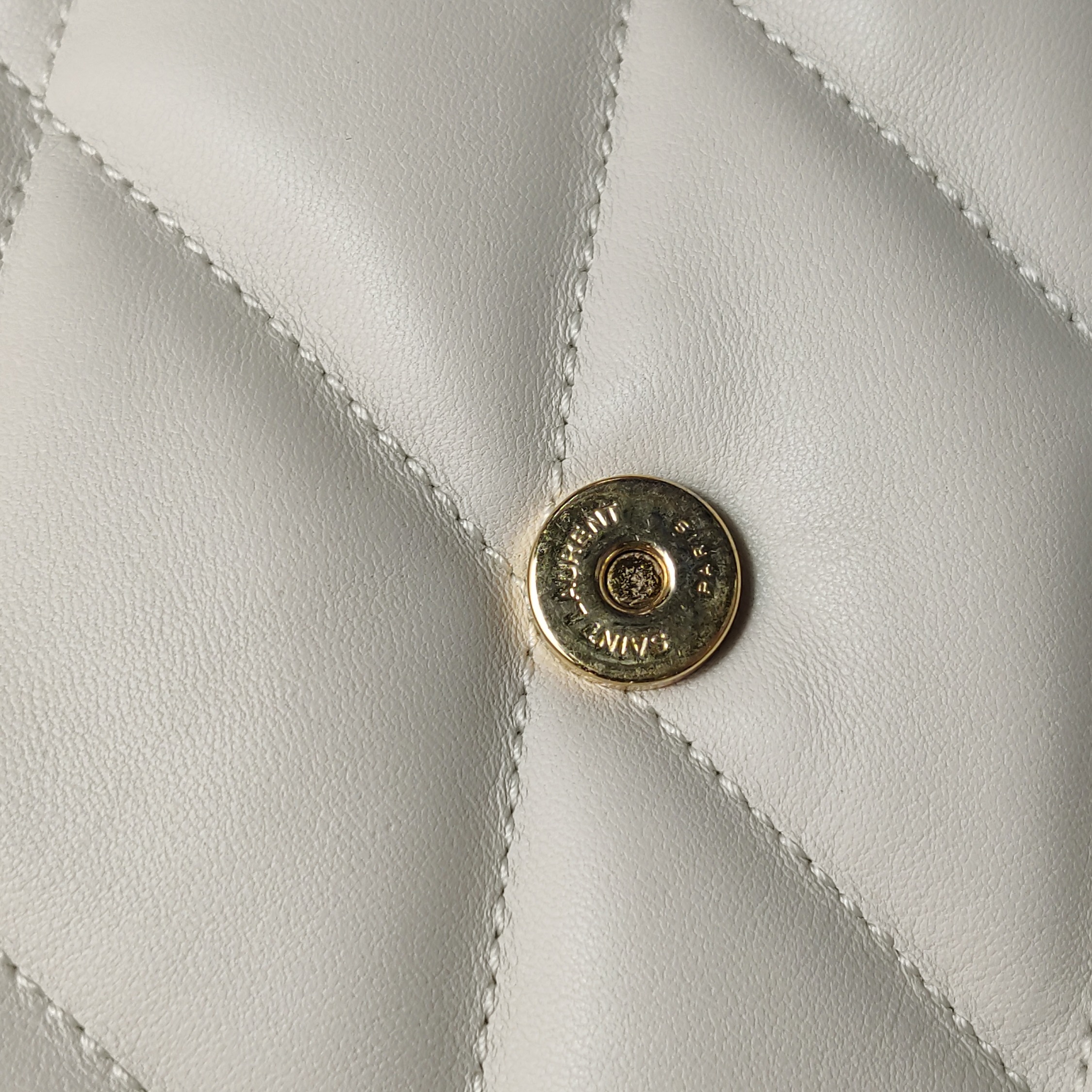 Saint Laurent Le 57 Shoulder Bag Quilted Leather — photo 10 of 17