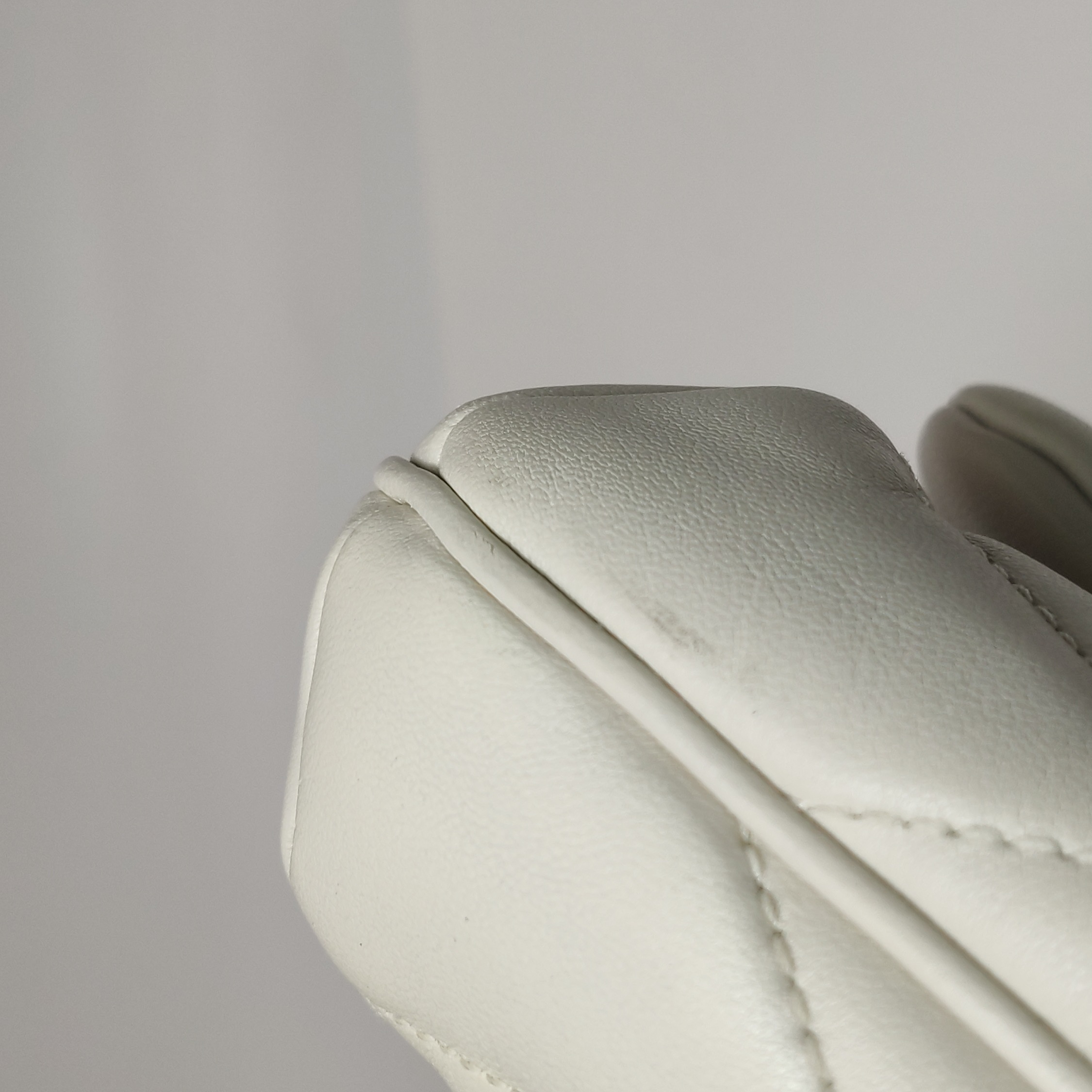 Saint Laurent Le 57 Shoulder Bag Quilted Leather — photo 16 of 17