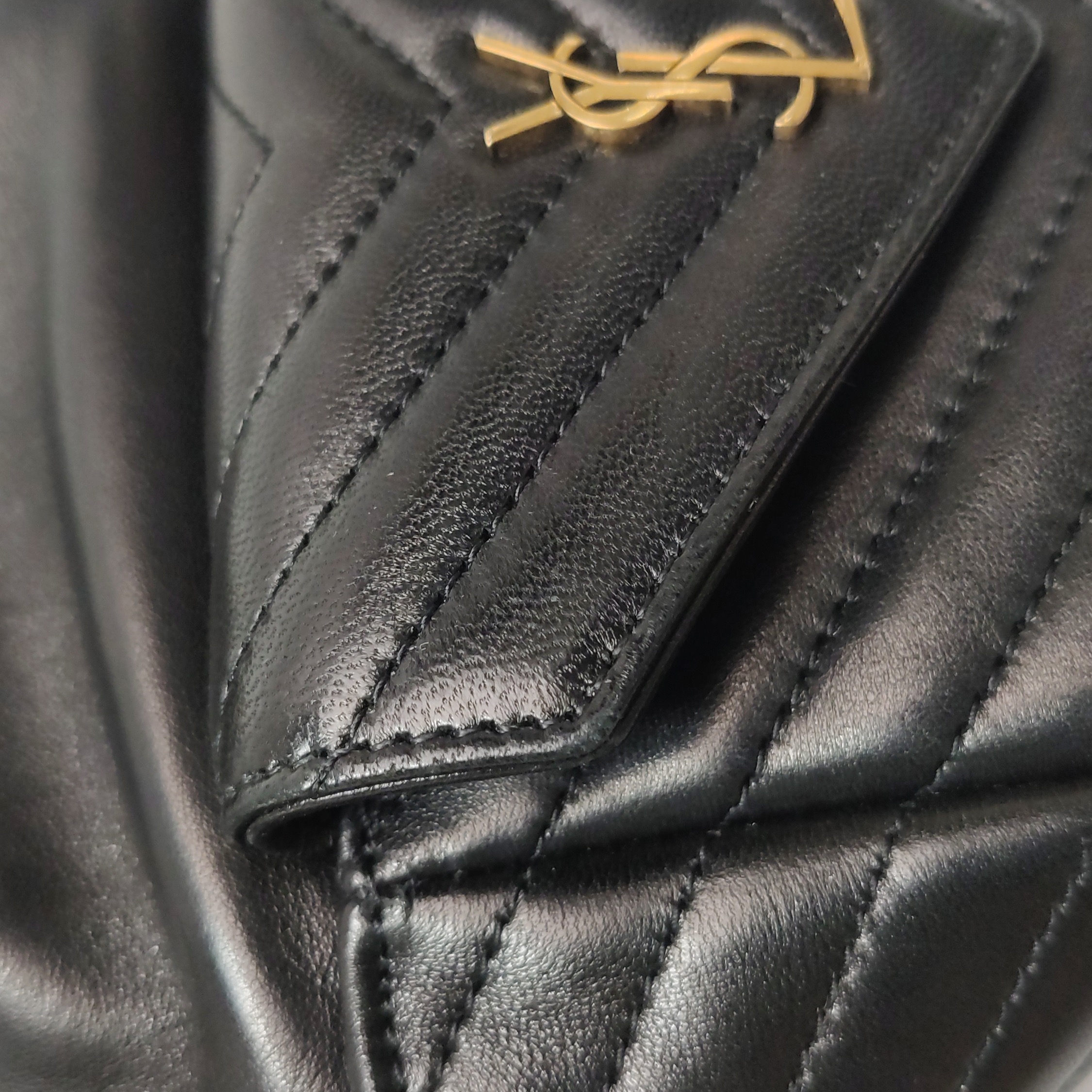 Saint Laurent Joe Bucket Bag Matelasse Chevron Leather Mini — photo 10 of 15
