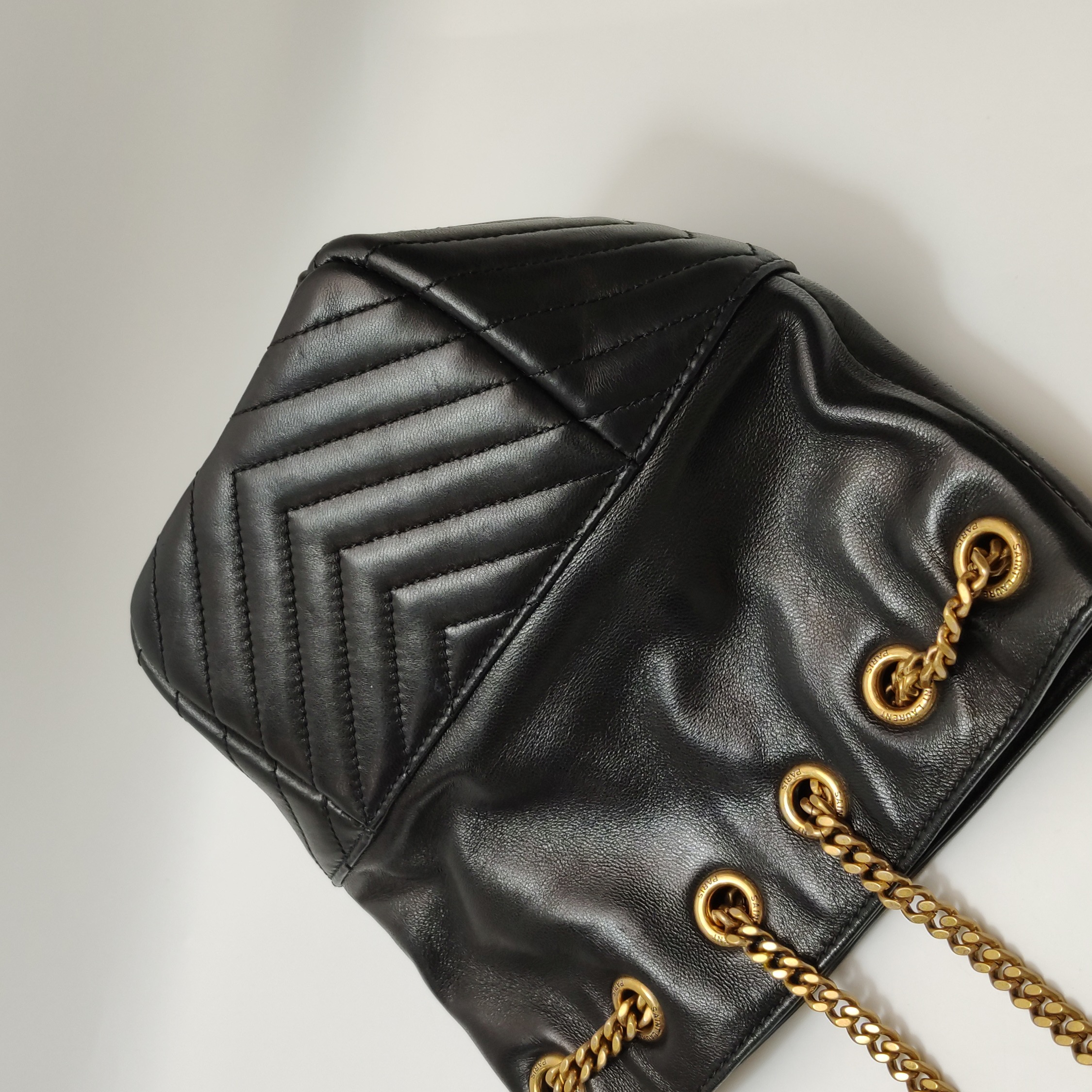 Saint Laurent Joe Bucket Bag Matelasse Chevron Leather Mini — photo 14 of 15