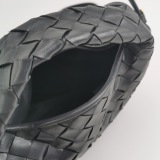 Bottega Veneta Hop Hobo Intrecciato Leather Mini — thumbnail 7