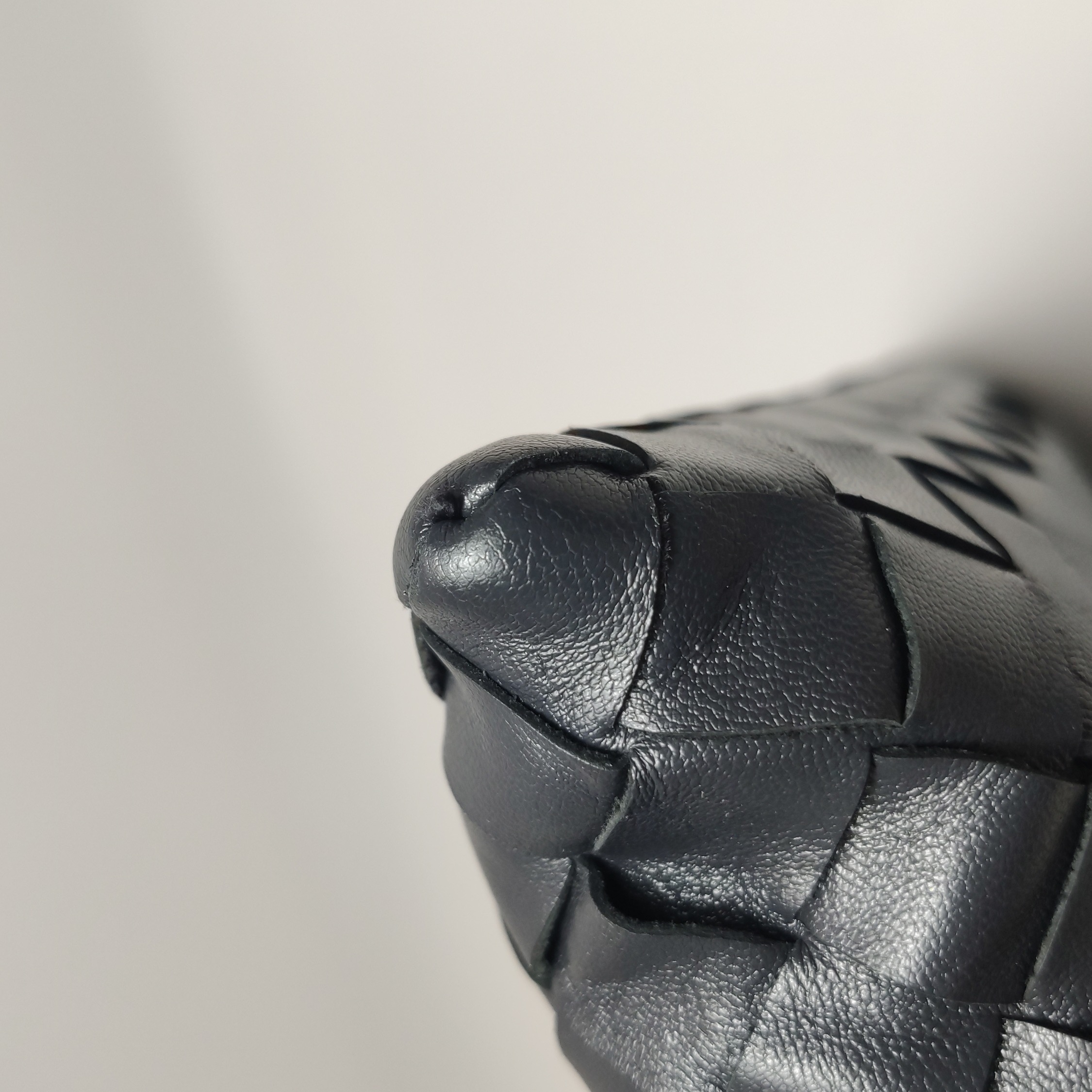 Bottega Veneta Hop Hobo Intrecciato Leather Mini — photo 10 of 17