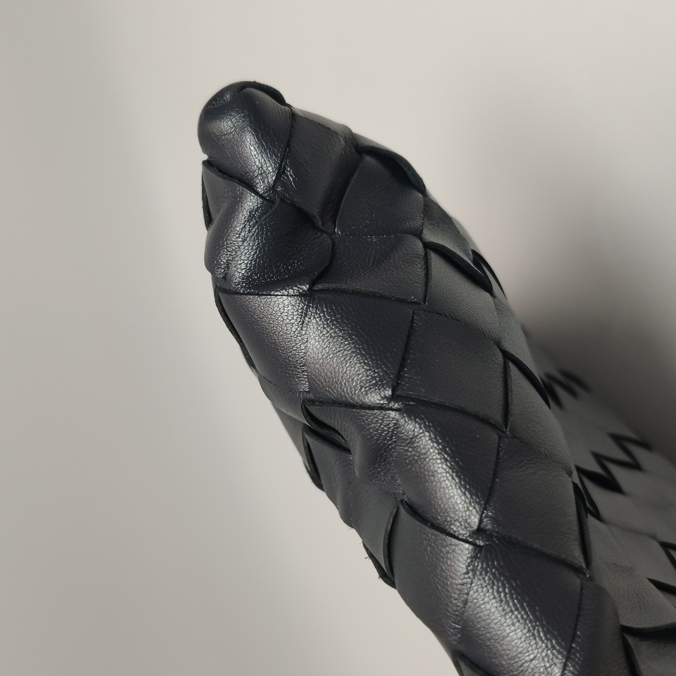 Bottega Veneta Hop Hobo Intrecciato Leather Mini — photo 9 of 17