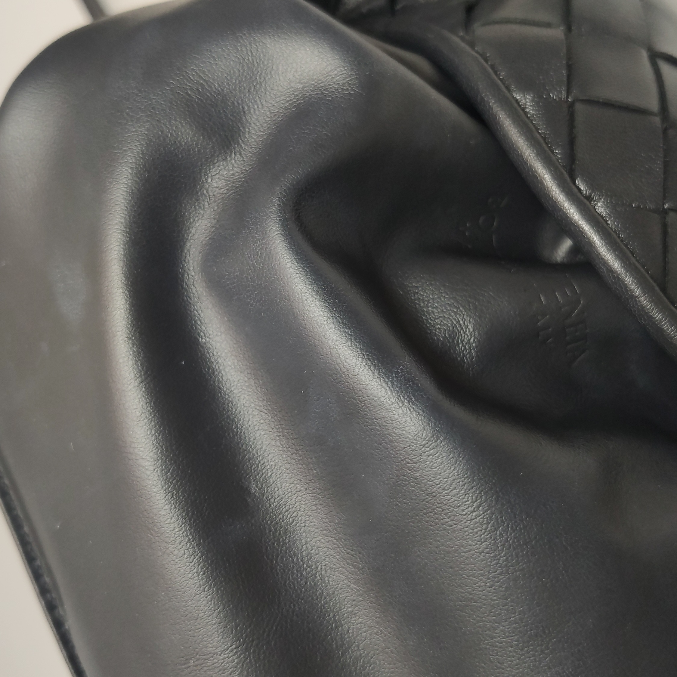 Bottega Veneta Hop Hobo Intrecciato Leather Mini — photo 15 of 17
