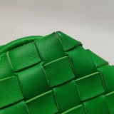Bottega Veneta Loop Crossbody Bag Intrecciato Nappa Mini — thumbnail 16