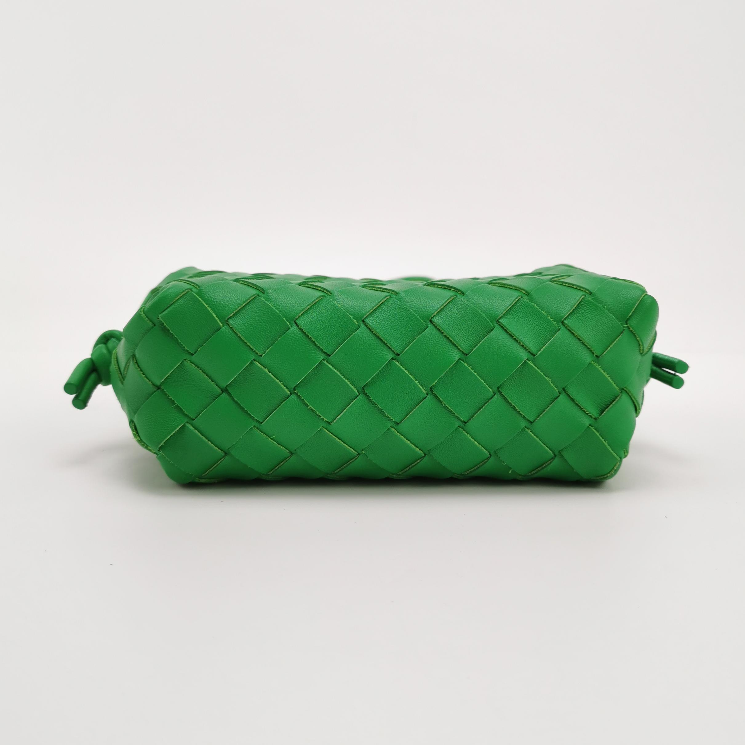 Bottega Veneta Loop Crossbody Bag Intrecciato Nappa Mini — photo 6 of 9