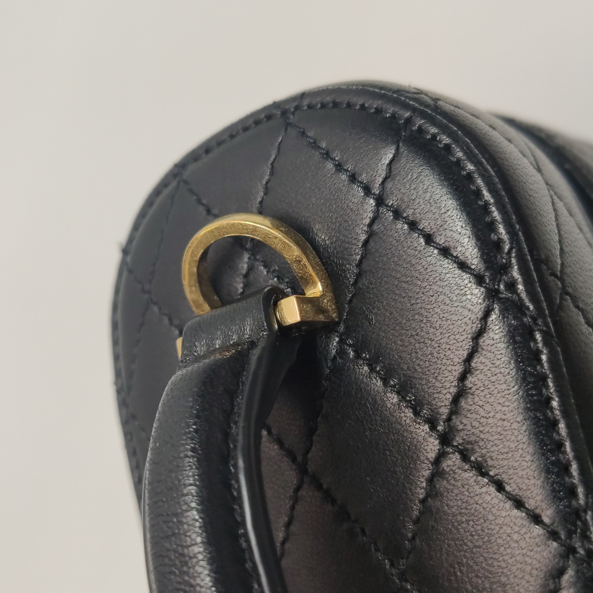 Saint Laurent Gaby Zip Around Vanity Bag Quilted Leather — photo 11 of 15