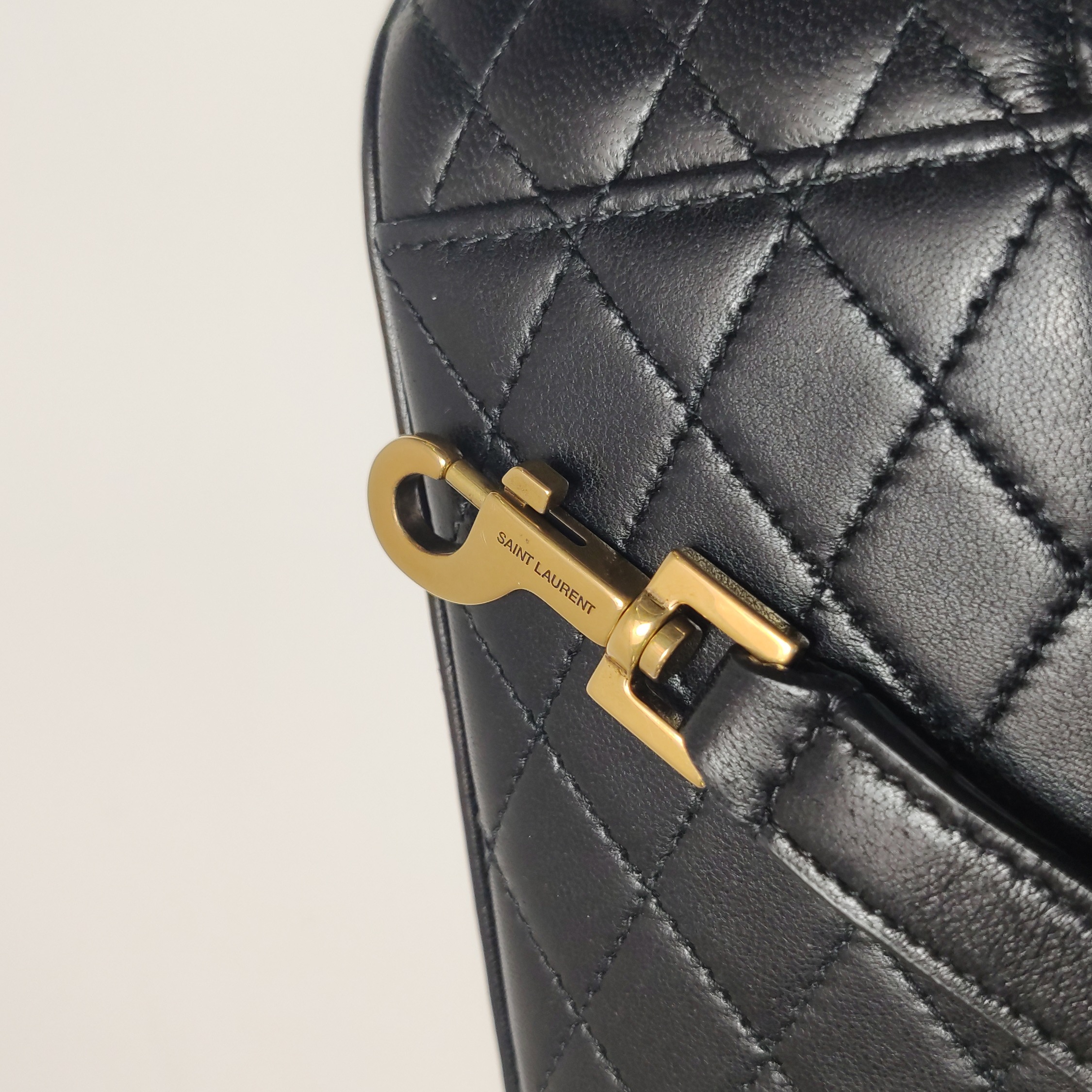 Saint Laurent Gaby Zip Around Vanity Bag Quilted Leather — photo 13 of 16