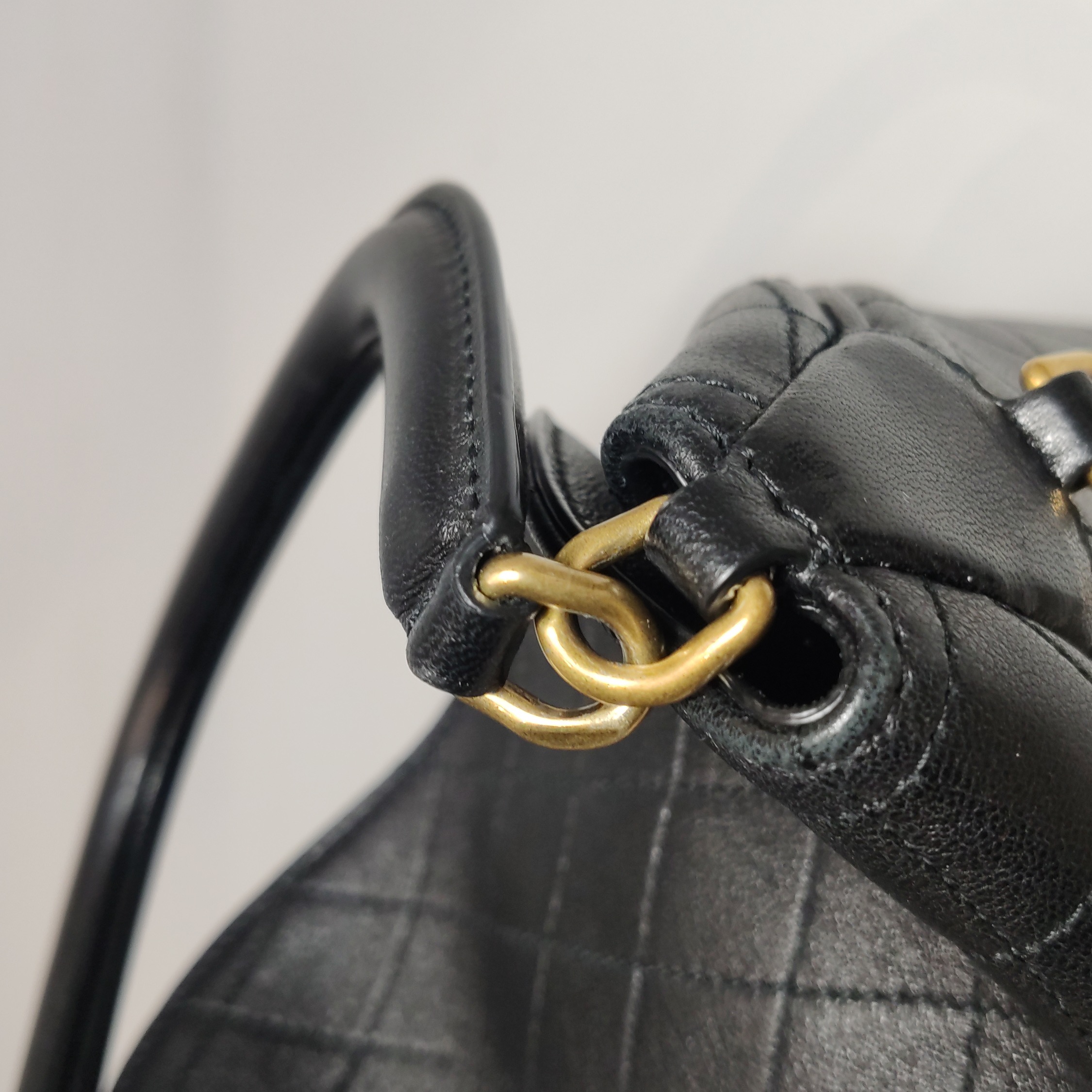 Saint Laurent Gaby Chain Bucket Bag Quilted Leather Mini — photo 10 of 15