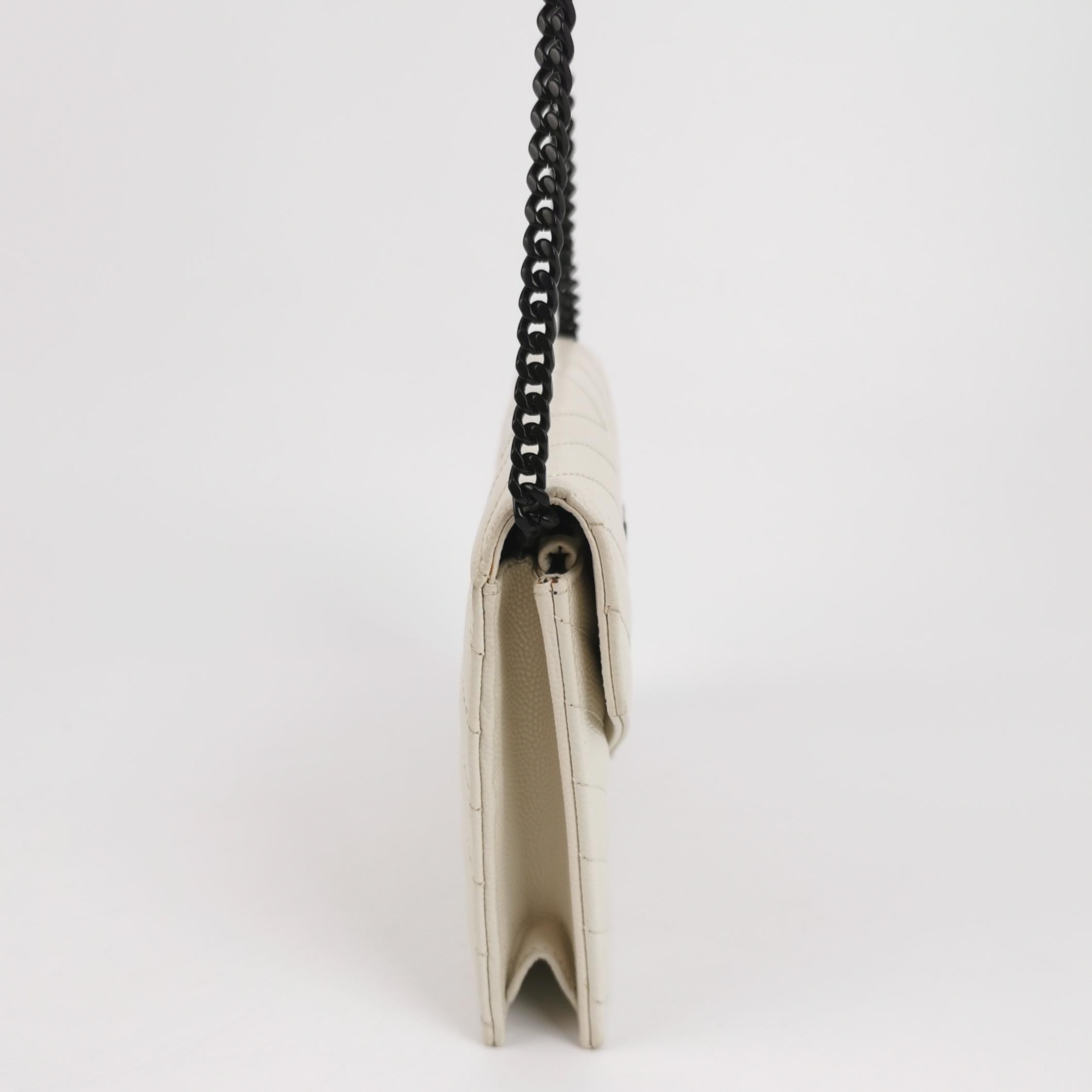 Saint Laurent Classic Monogram Wallet on Chain Matelasse Chevron Leather Small — photo 5 of 17