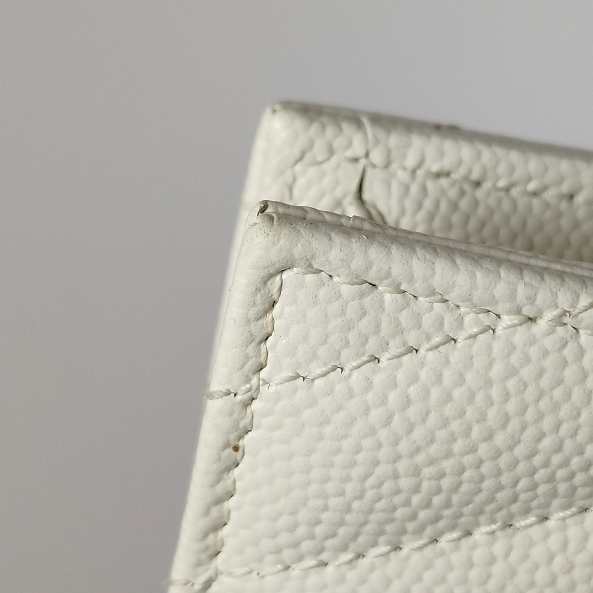 Saint Laurent Classic Monogram Wallet on Chain Matelasse Chevron Leather Small — photo 16 of 17