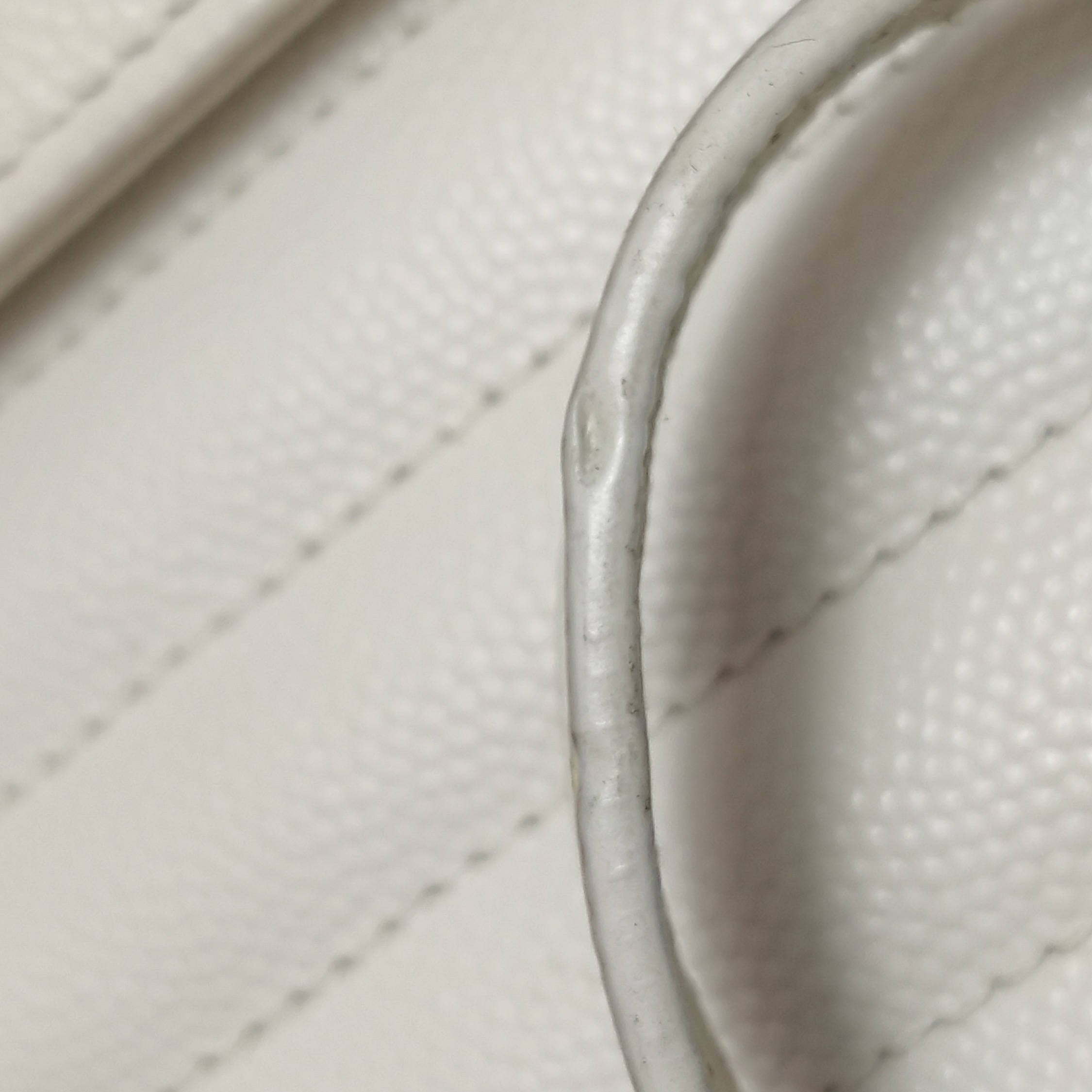 Saint Laurent Classic Monogram Wallet on Chain Matelasse Chevron Leather Small — photo 17 of 17