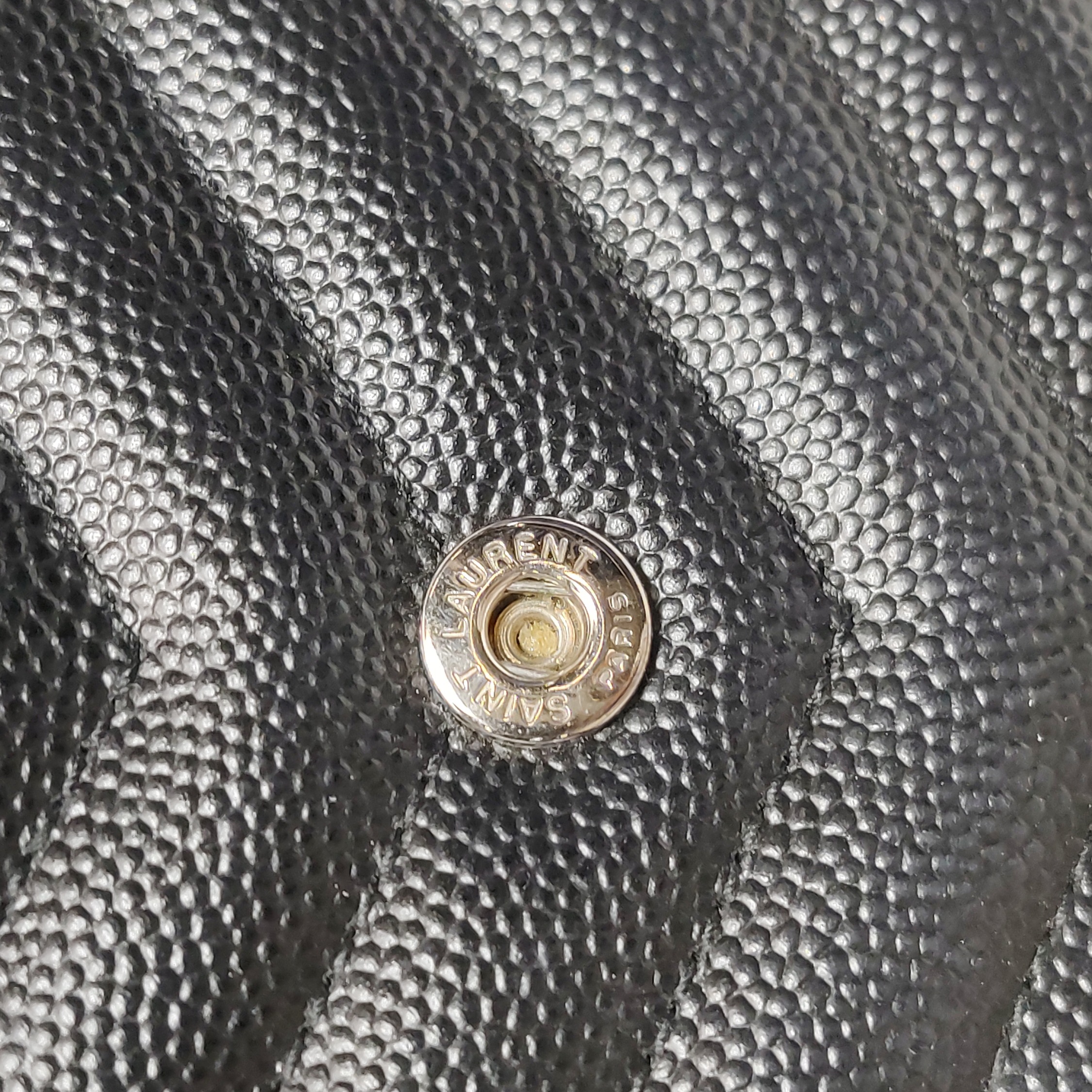 Saint Laurent Classic Monogram Envelope Satchel Matelasse Chevron Leather — photo 18 of 18