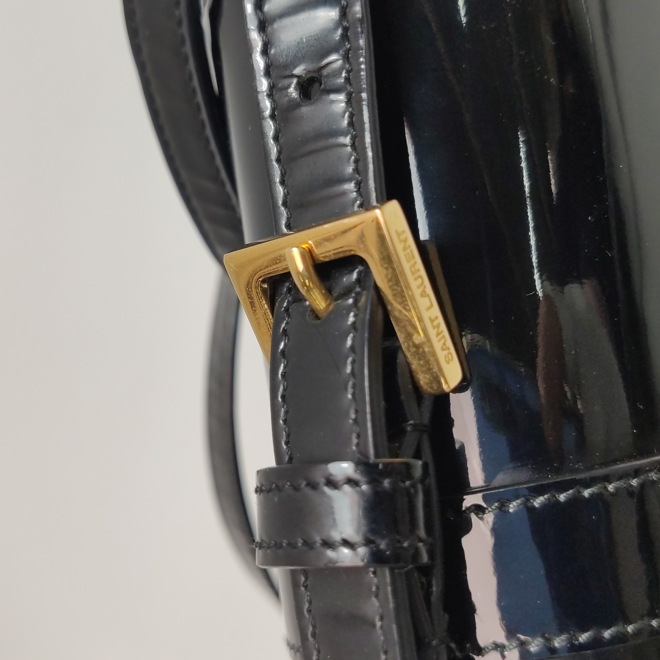 Saint Laurent Classic Monogram Universite Bag Patent Small — photo 11 of 15