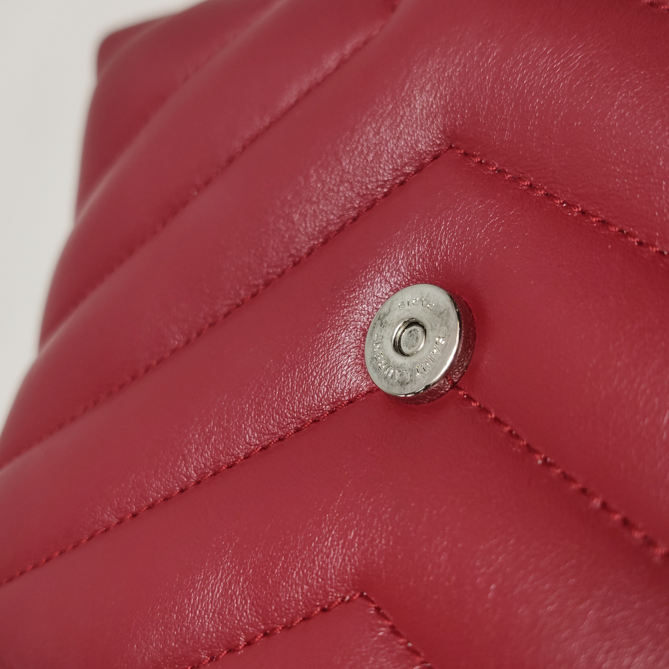 Saint Laurent Loulou Shoulder Bag Matelasse Chevron Leather Toy — photo 10 of 16