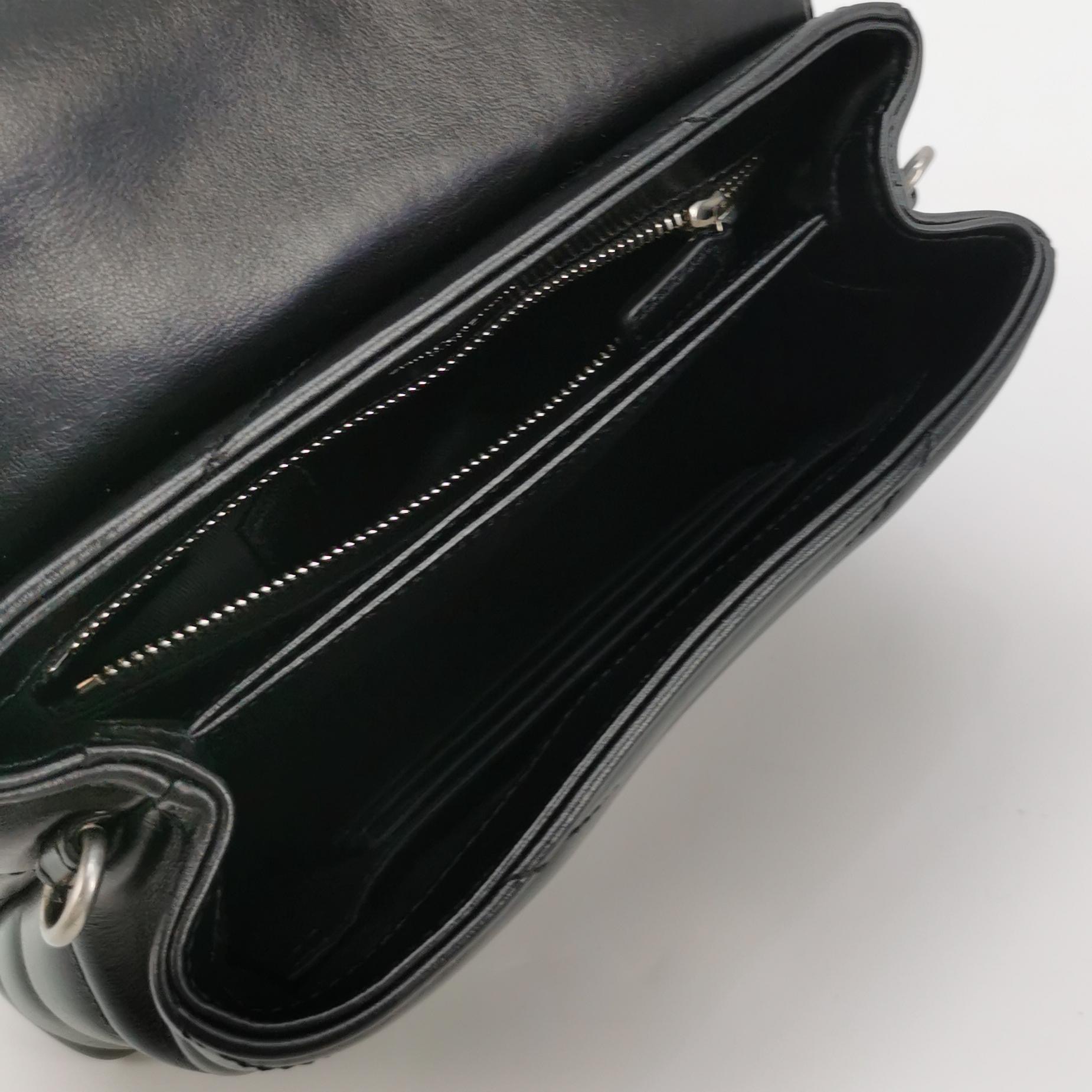 Saint Laurent Loulou Shoulder Bag Matelasse Chevron Leather Toy — photo 7 of 16