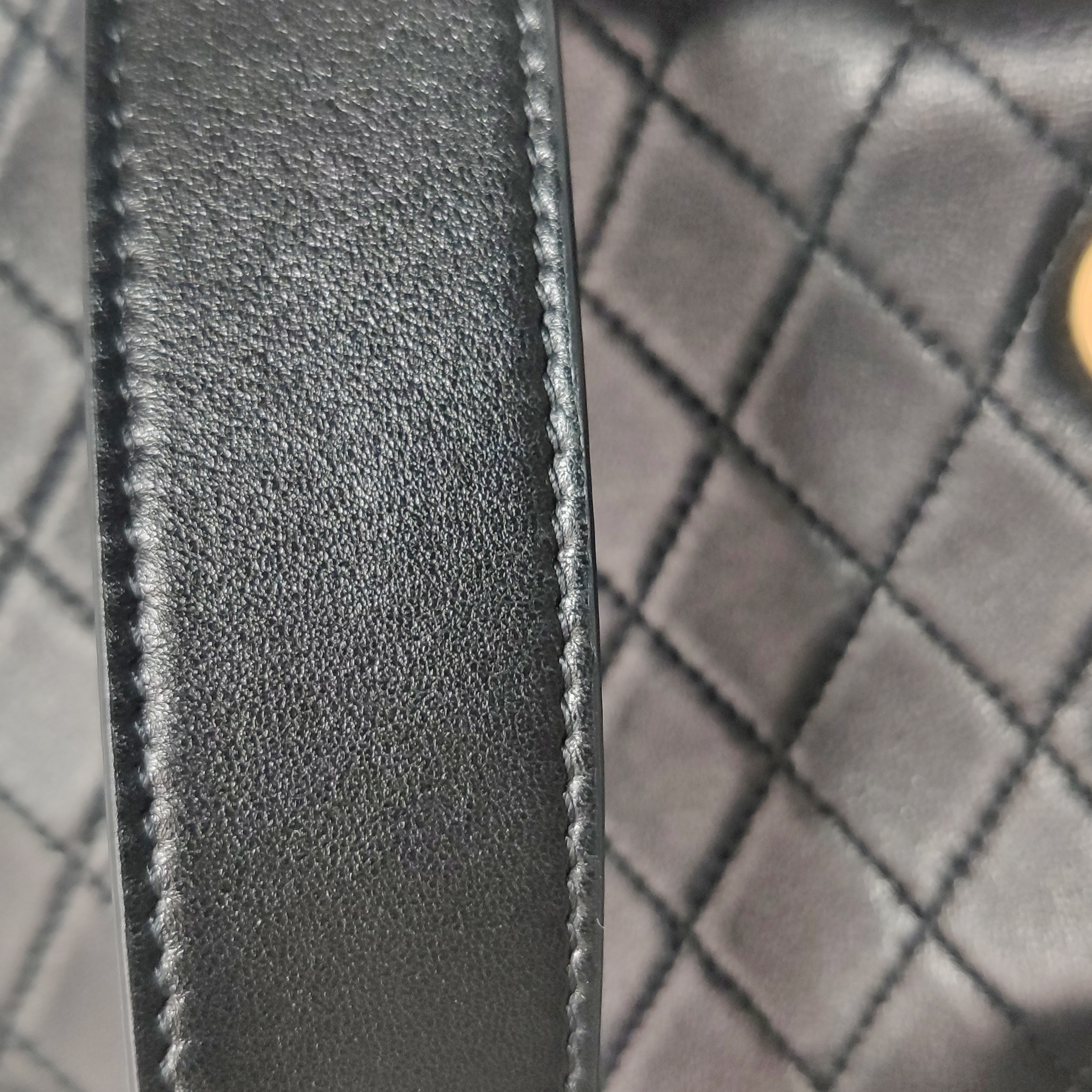 Saint Laurent Cassandre Black Bucket Bag — photo 15 of 15