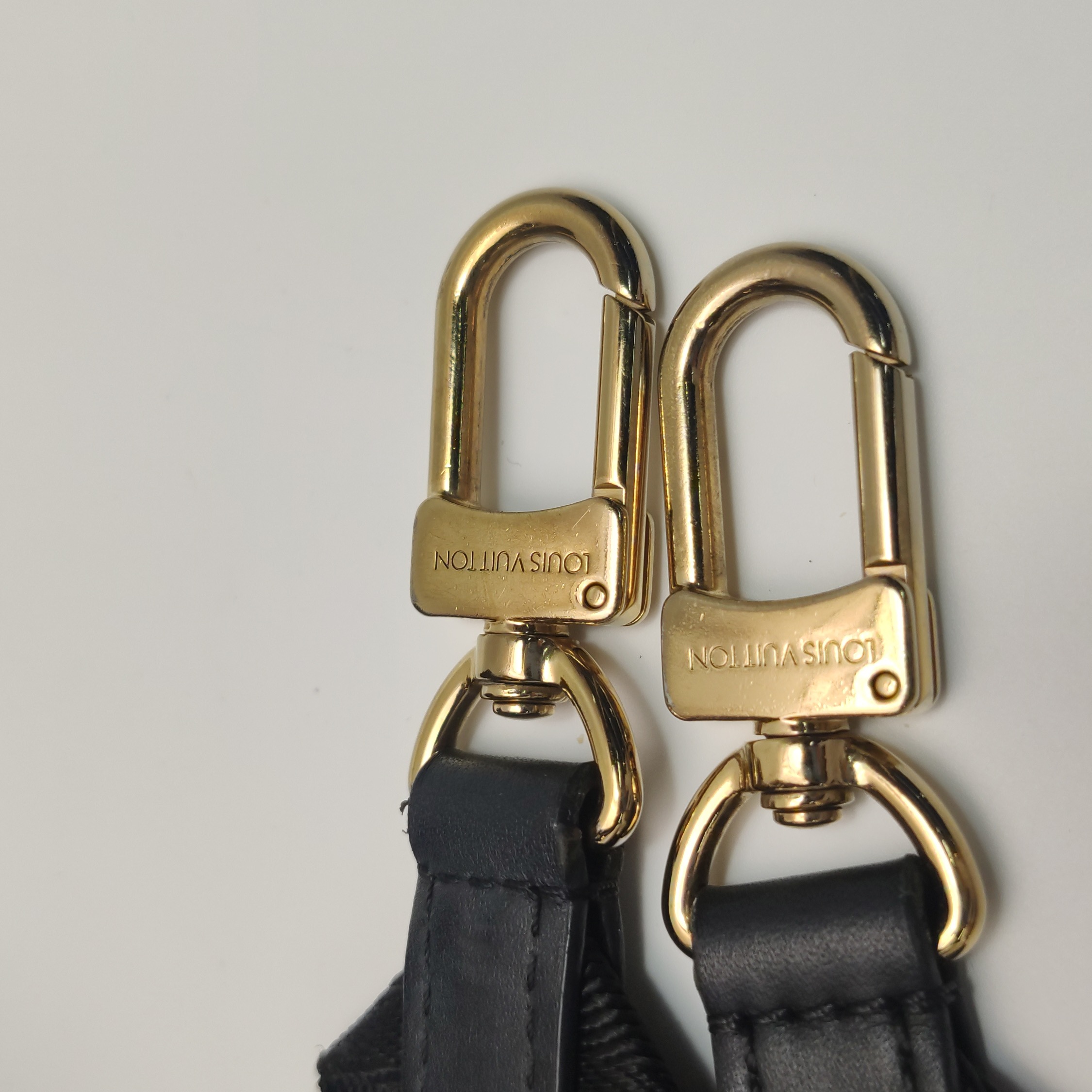 Louis Vuitton(LV) Petite Malle Souple Handbag Monogram Canvas with Leather — photo 10 of 17