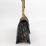 Dior 30 Montaigne Chain Flap Bag Oblique Canvas — thumbnail 4