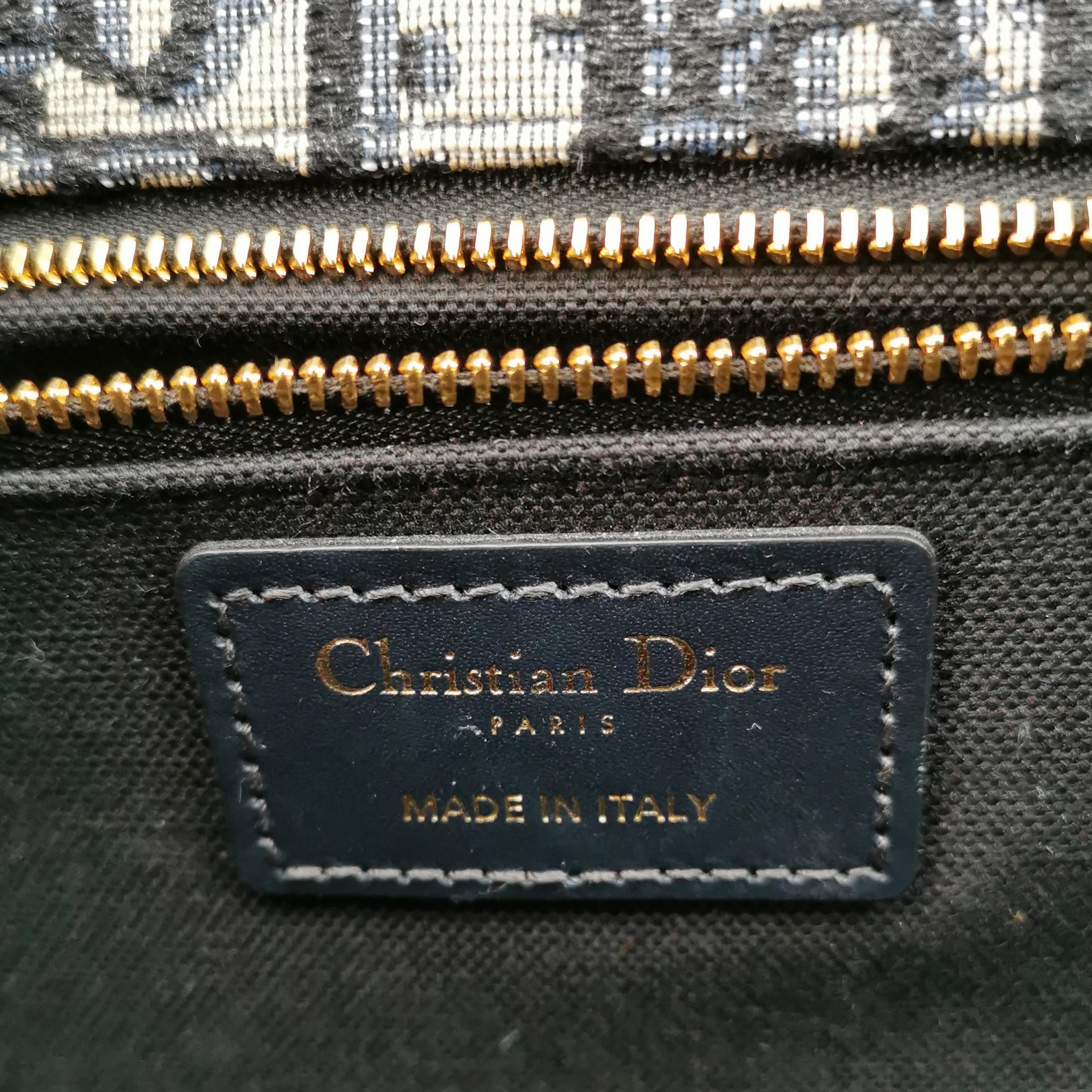 Dior 30 Montaigne Chain Flap Bag Oblique Canvas — photo 8 of 13