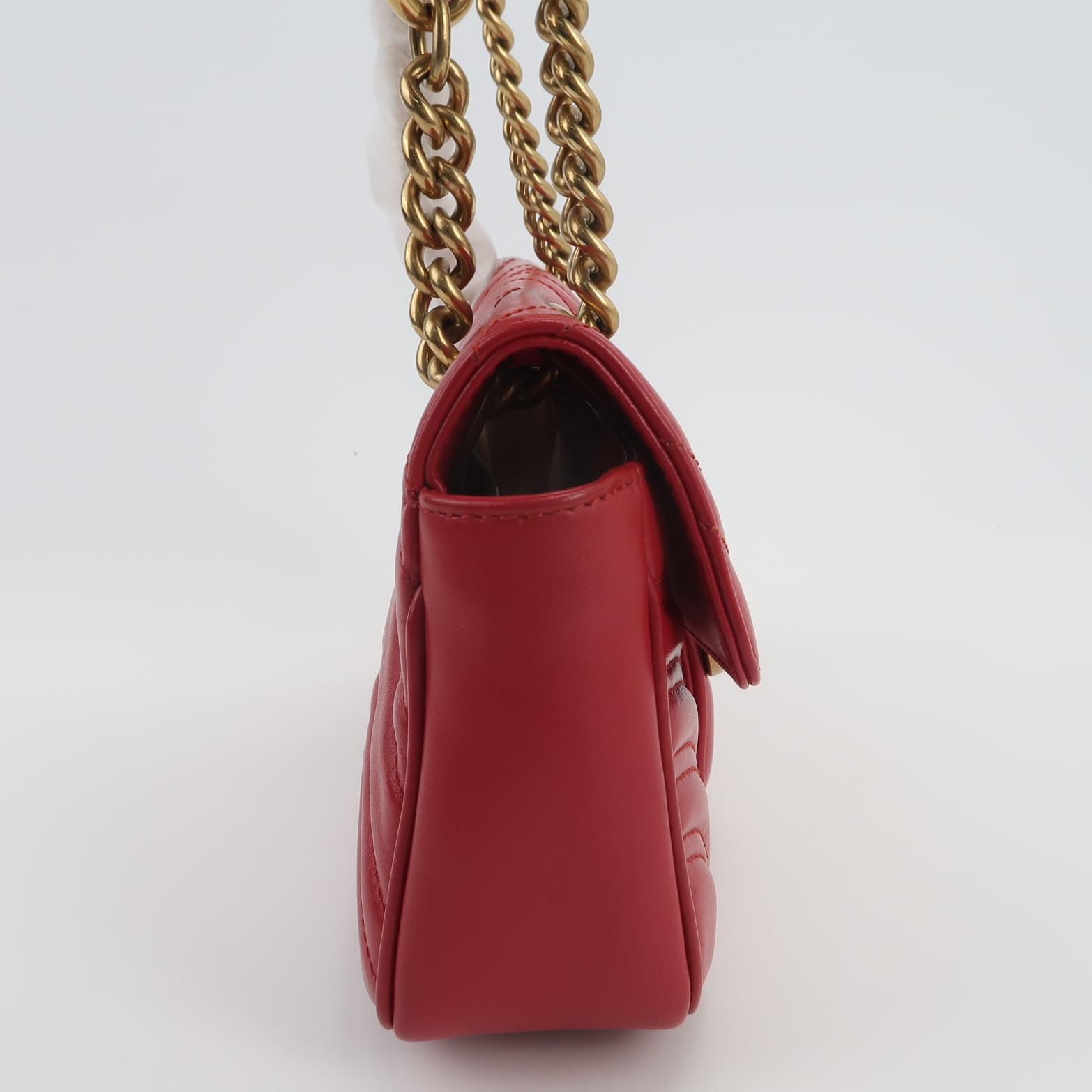 Gucci GG Marmont Flap Bag Matelasse Leather Small — photo 4 of 16