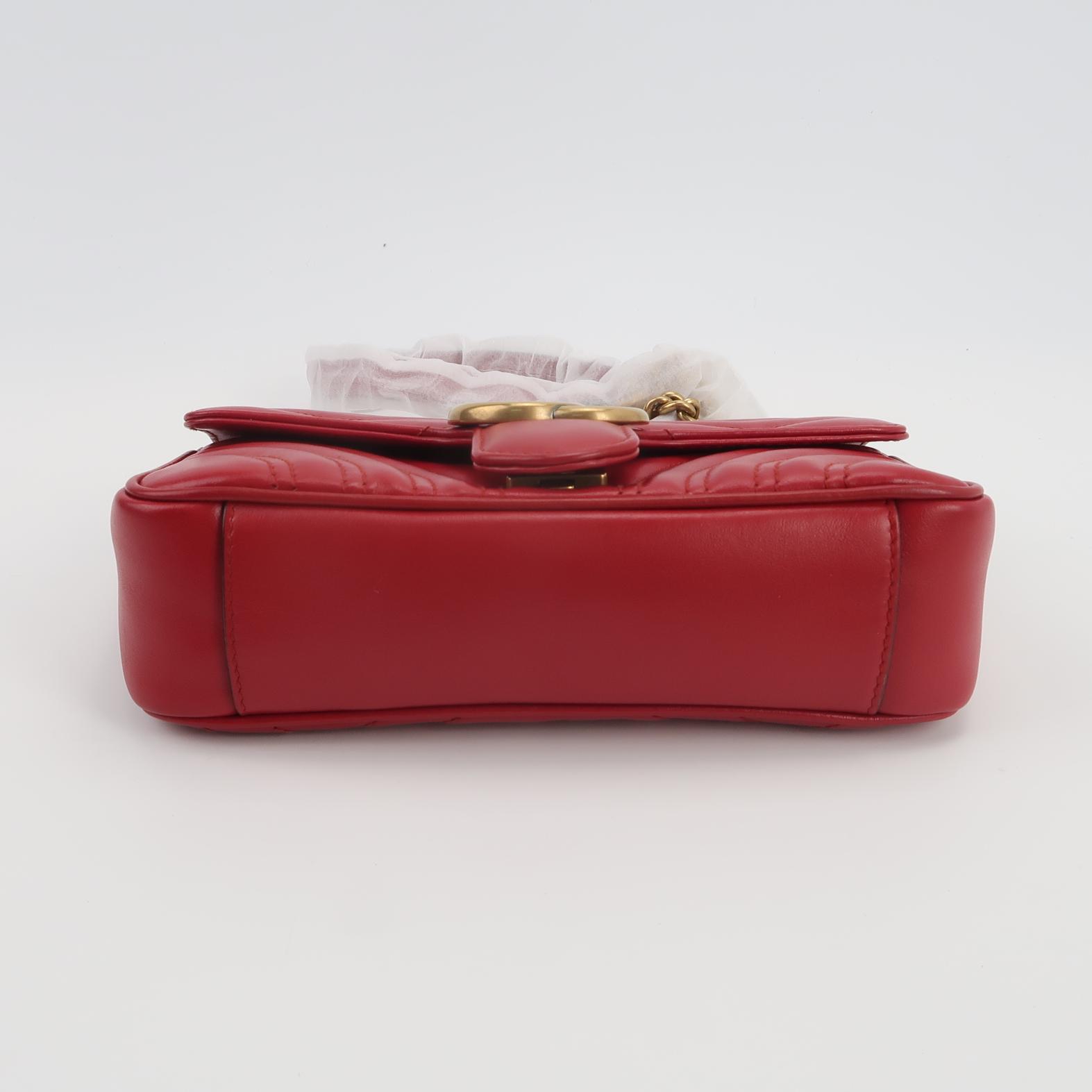 Gucci GG Marmont Flap Bag Matelasse Leather Small — photo 6 of 16