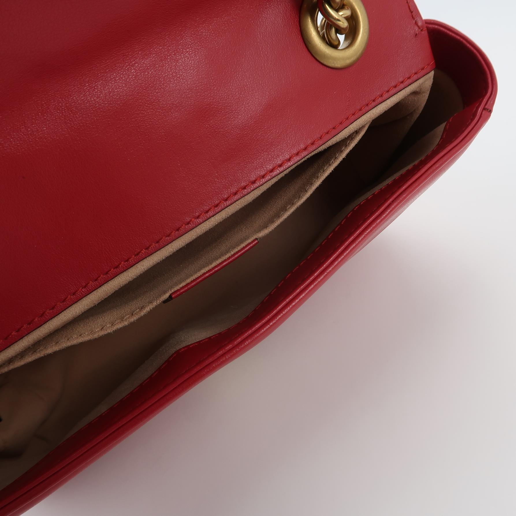 Gucci GG Marmont Flap Bag Matelasse Leather Small — photo 7 of 16