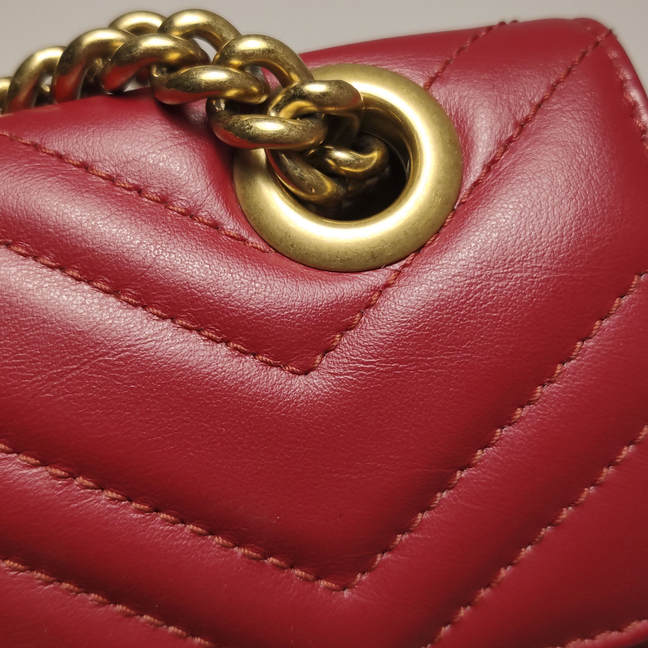 Gucci GG Marmont Flap Bag Matelasse Leather Small — photo 11 of 16