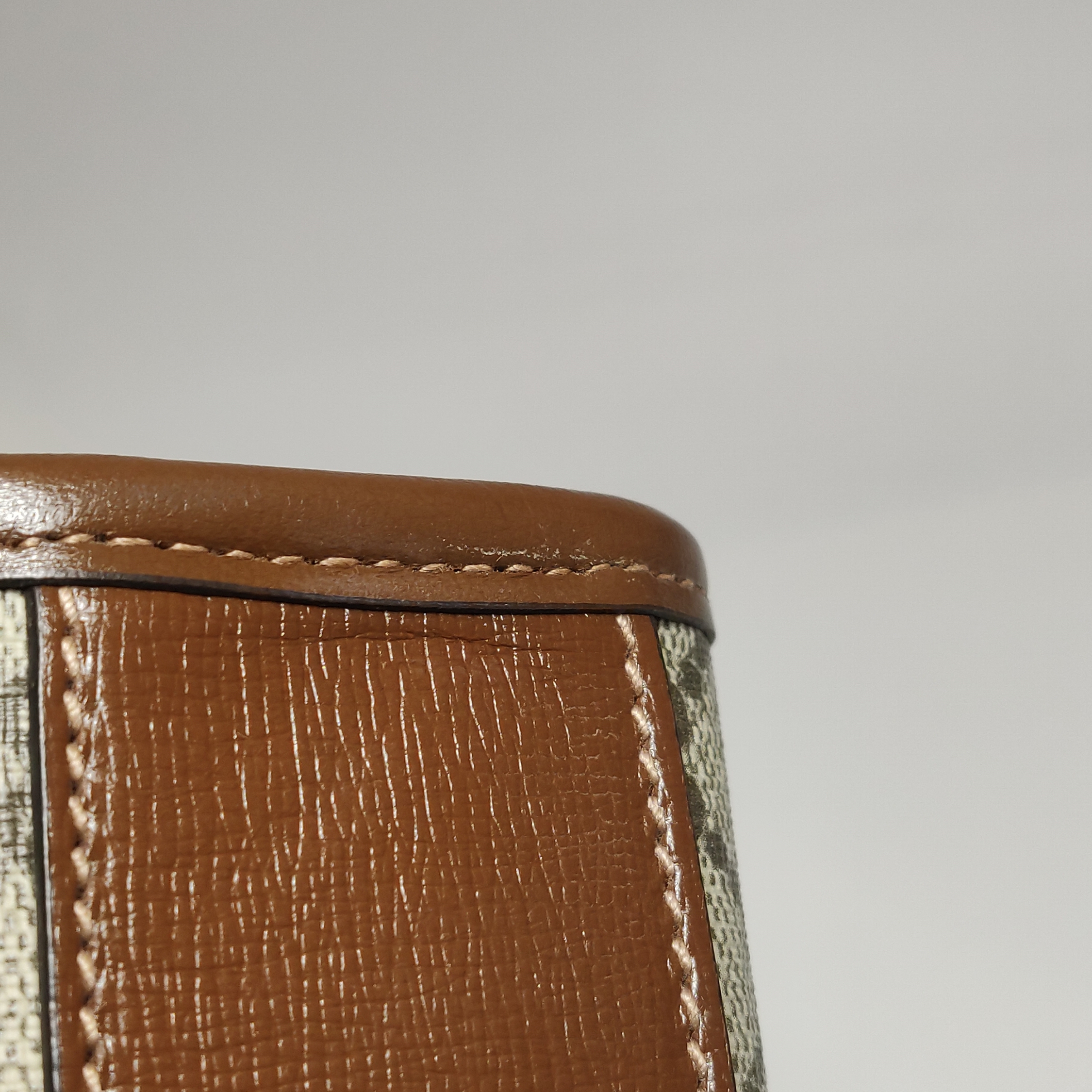  Gucci Interlocking G Patch Tote GG Coated Canvas Mini — photo 12 of 19