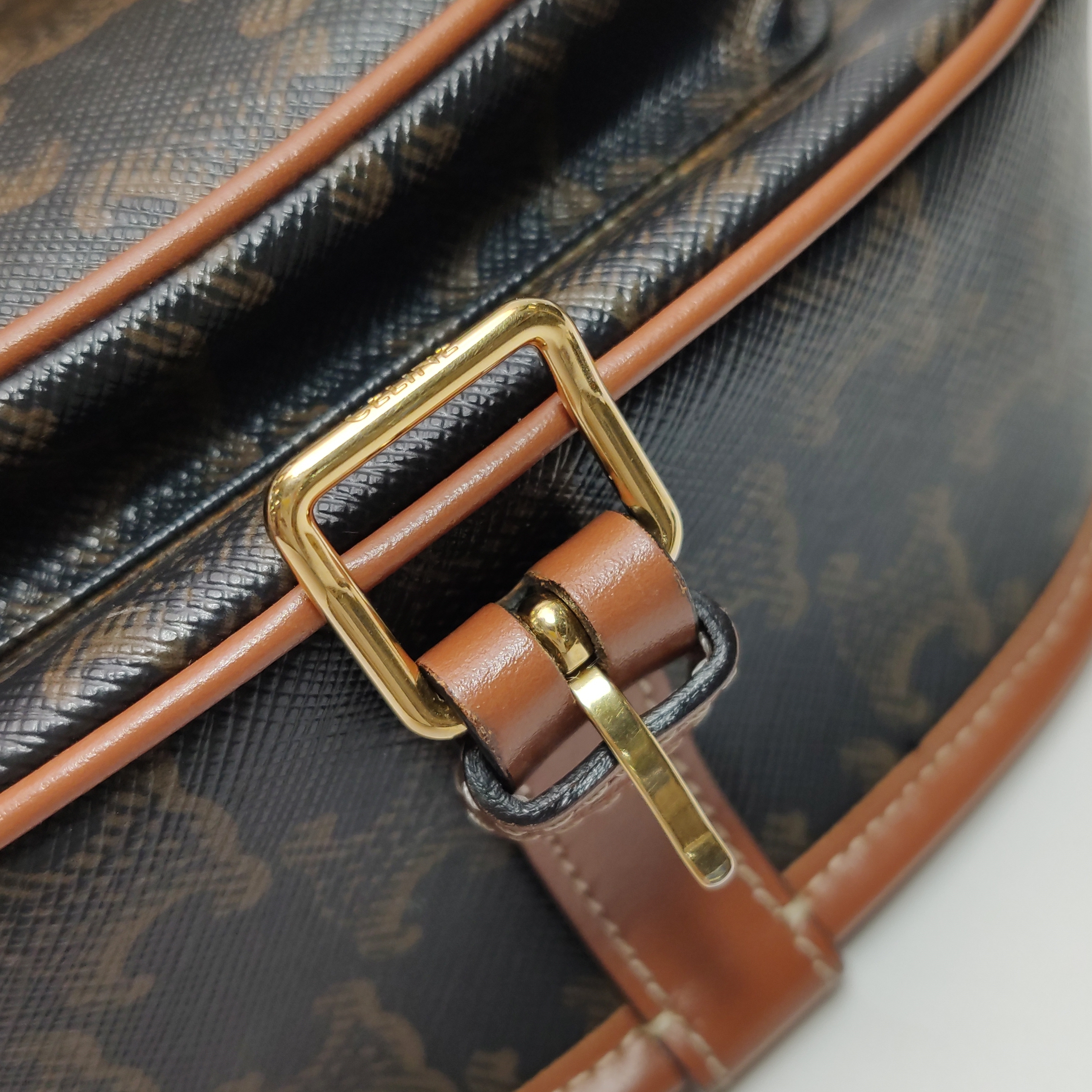 Celine Folco Bag Triomphe Coated Canvas Medium — photo 15 of 21