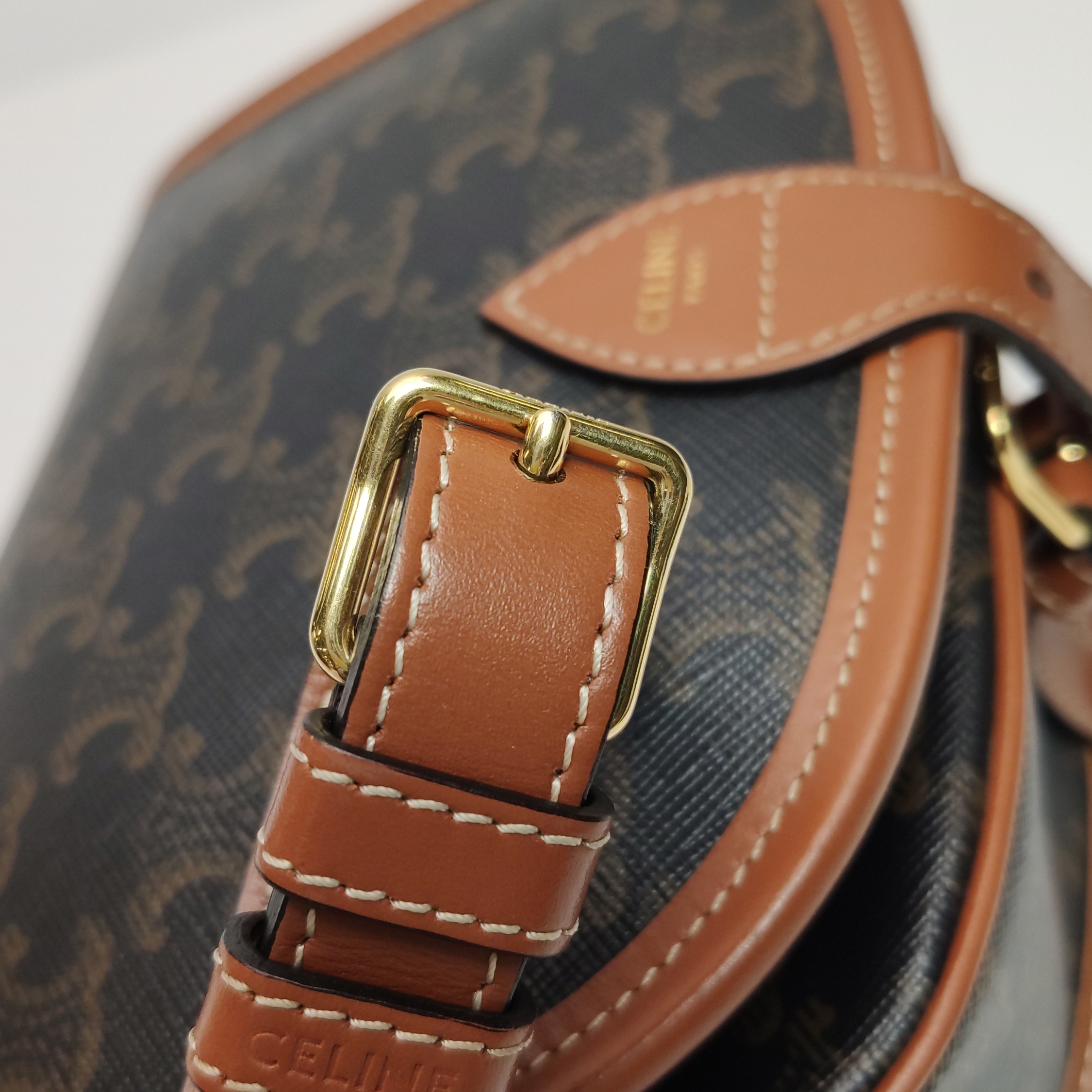 Celine Folco Bag Triomphe Coated Canvas Medium — photo 14 of 21
