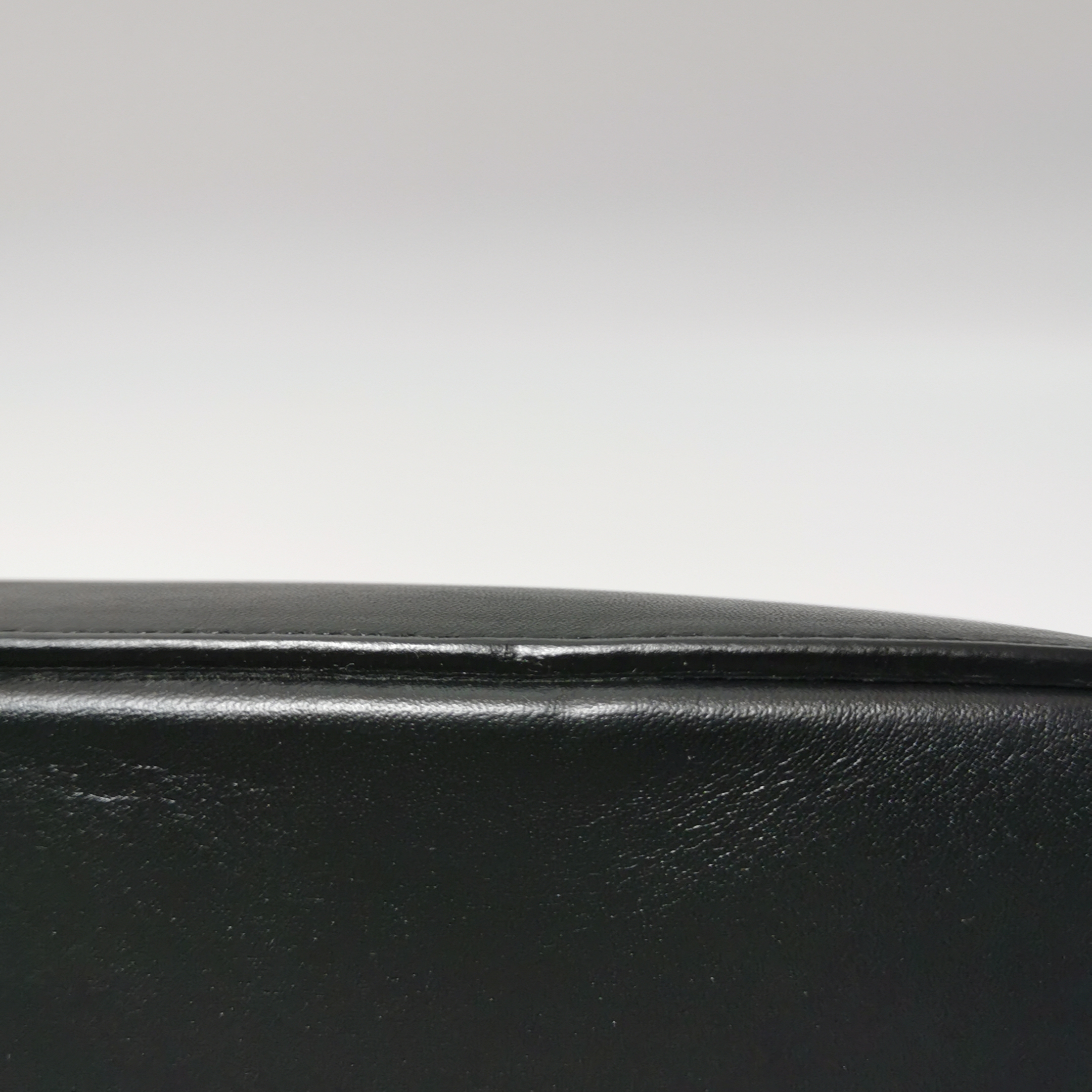 Saint Laurent(YSL) Classic Monogram Universite Messenger Bag Leather Medium — photo 27 of 28