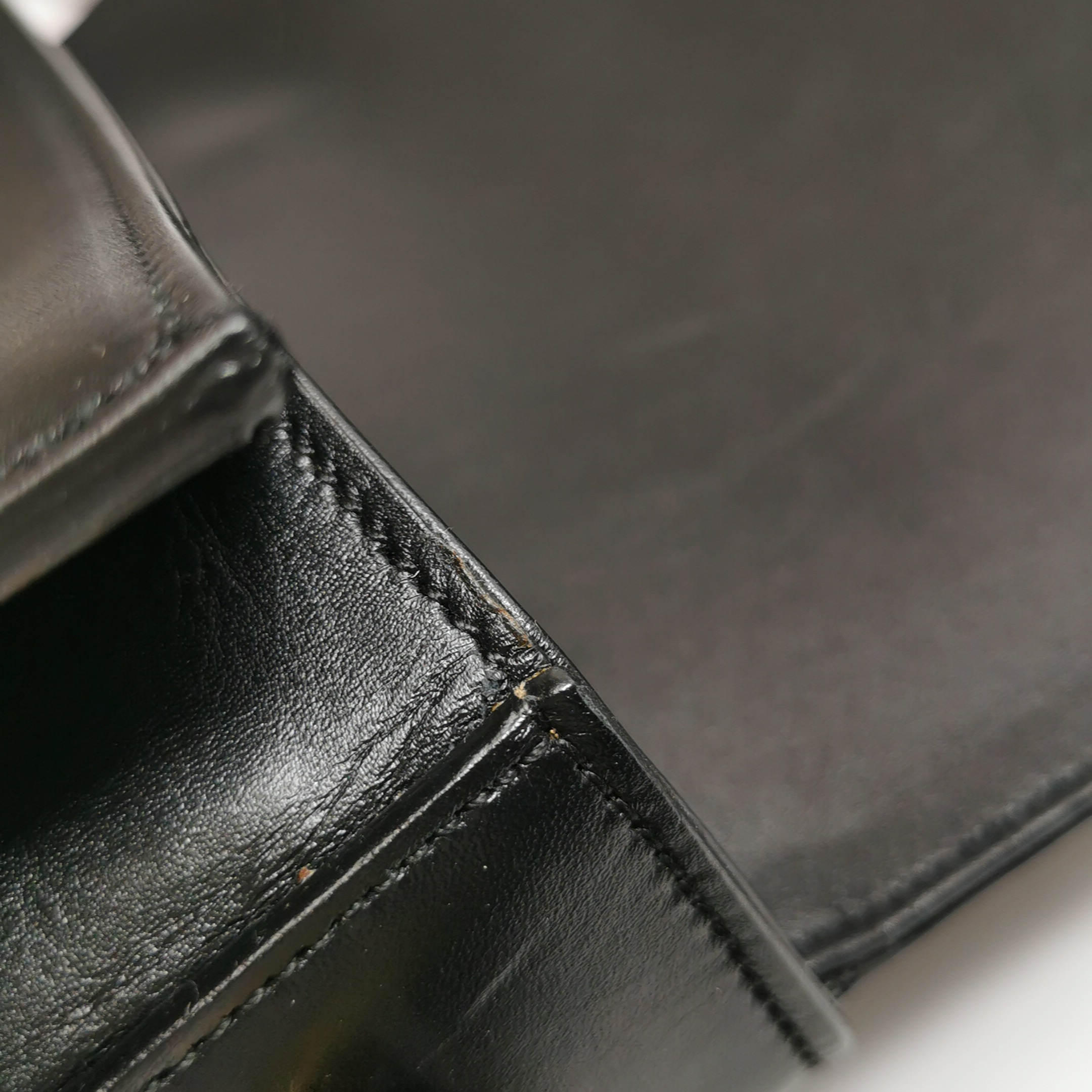 Saint Laurent(YSL) Classic Monogram Universite Messenger Bag Leather Medium — photo 26 of 28