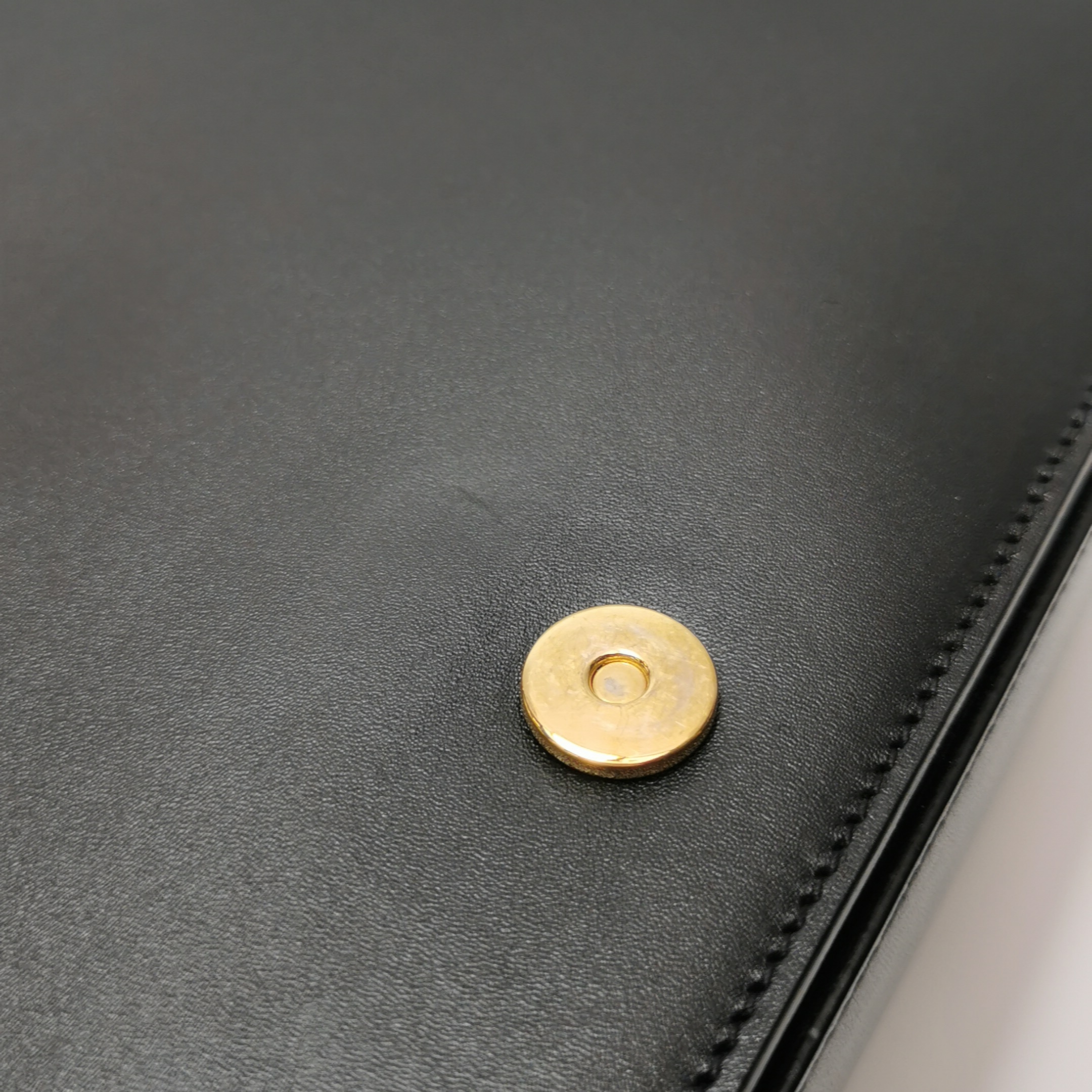 Saint Laurent(YSL) Classic Monogram Universite Messenger Bag Leather Medium — photo 14 of 28
