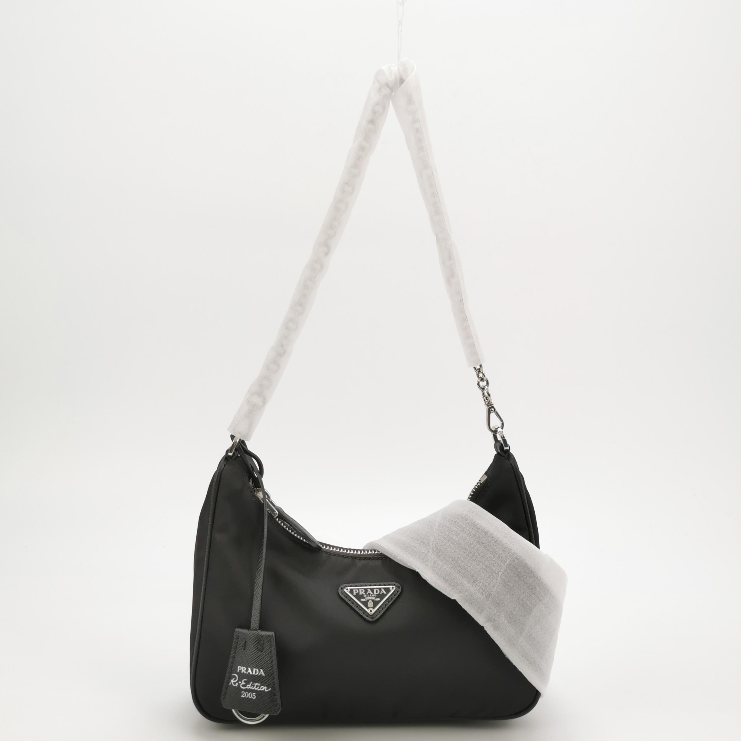 Prada Re-Edition 2005 Shoulder Bag Tessuto Small