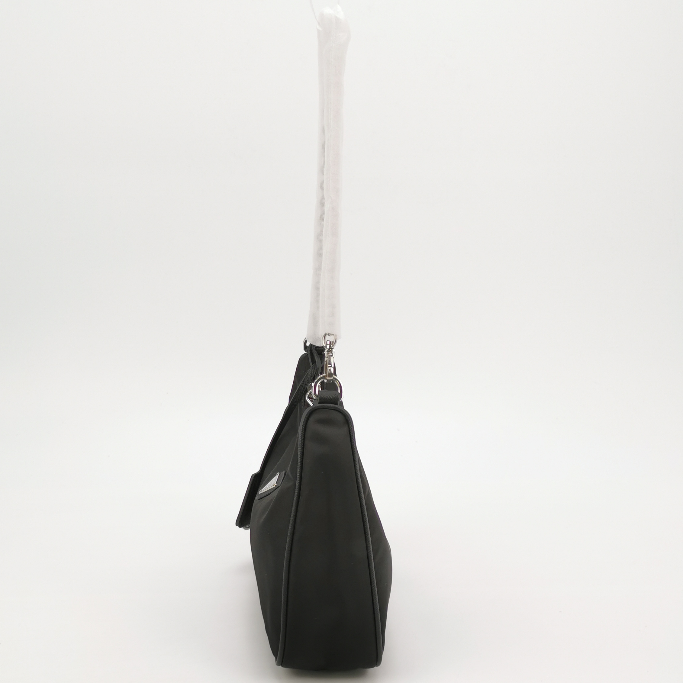 Prada Re-Edition 2005 Shoulder Bag Tessuto Small