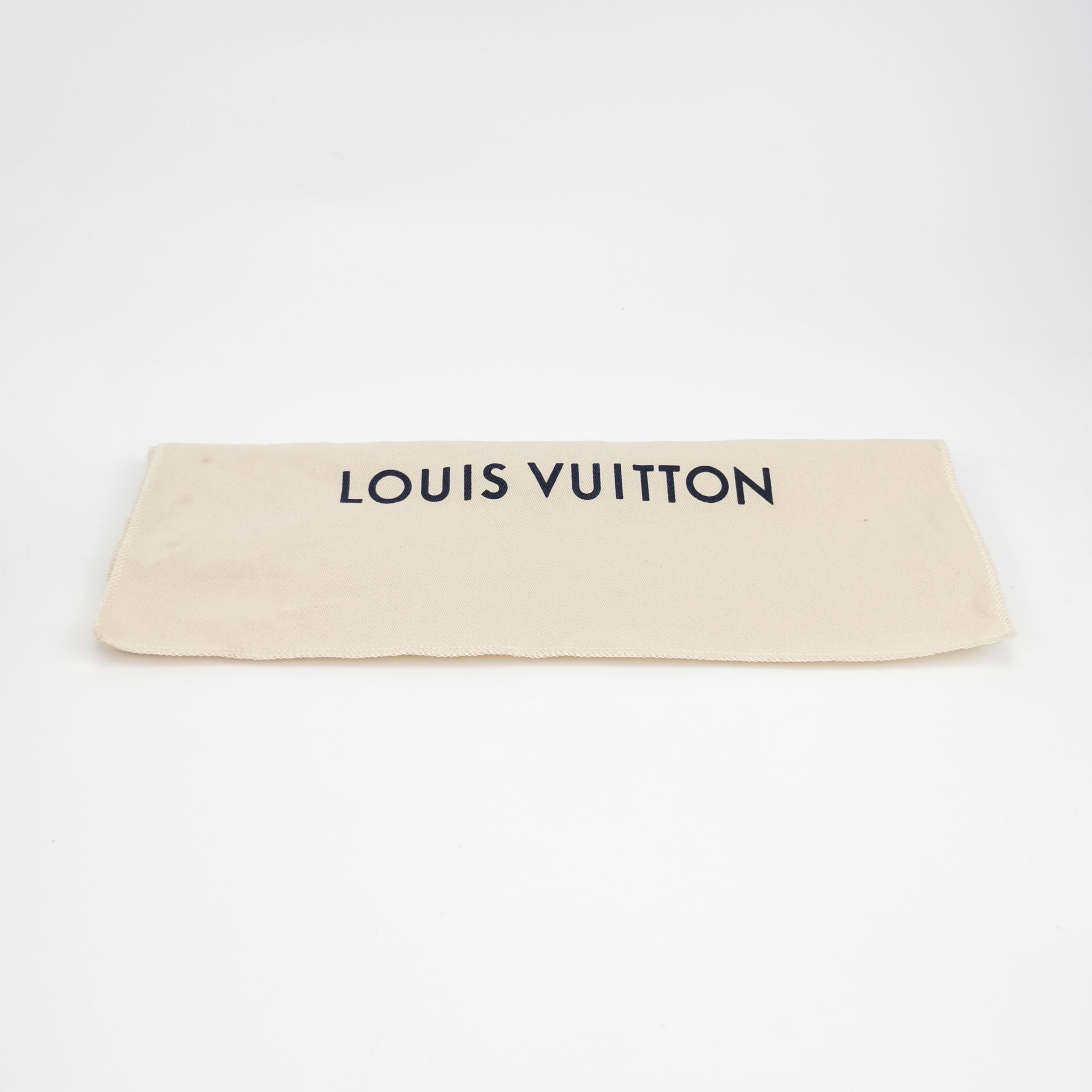 Louis Vuitton Twist Handbag Epi Leather MM