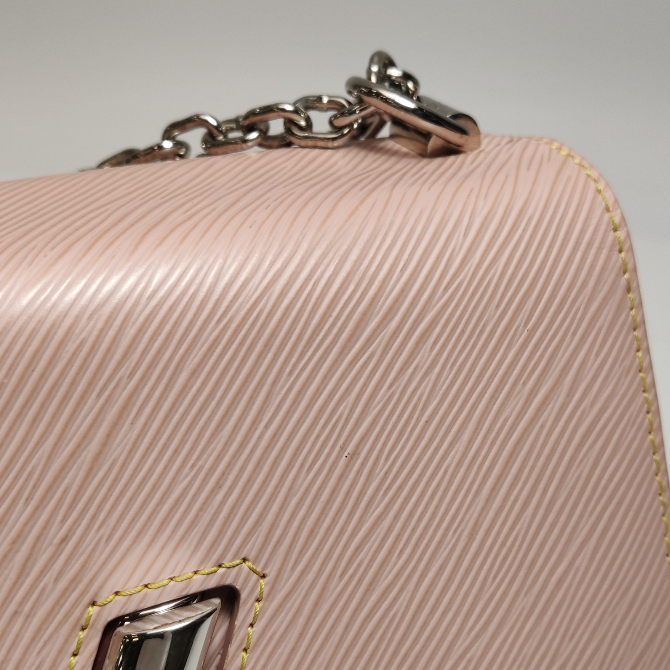 Louis Vuitton Twist Handbag Epi Leather MM