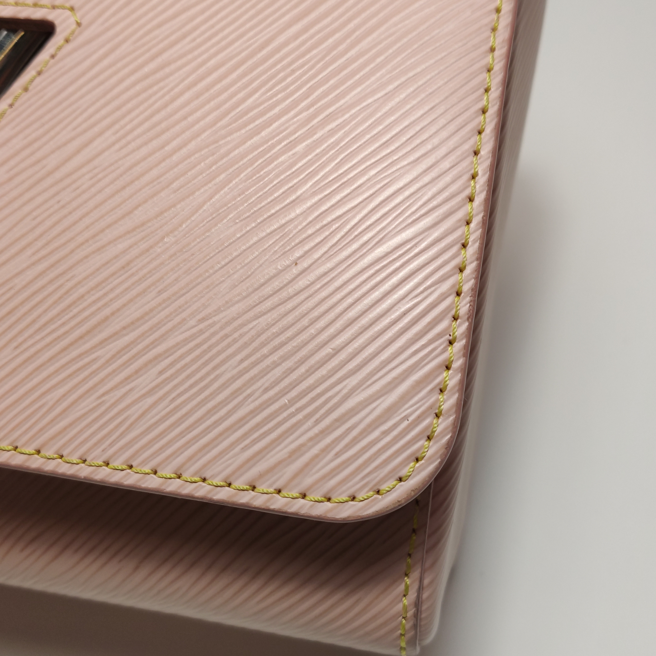 Louis Vuitton Twist Handbag Epi Leather MM