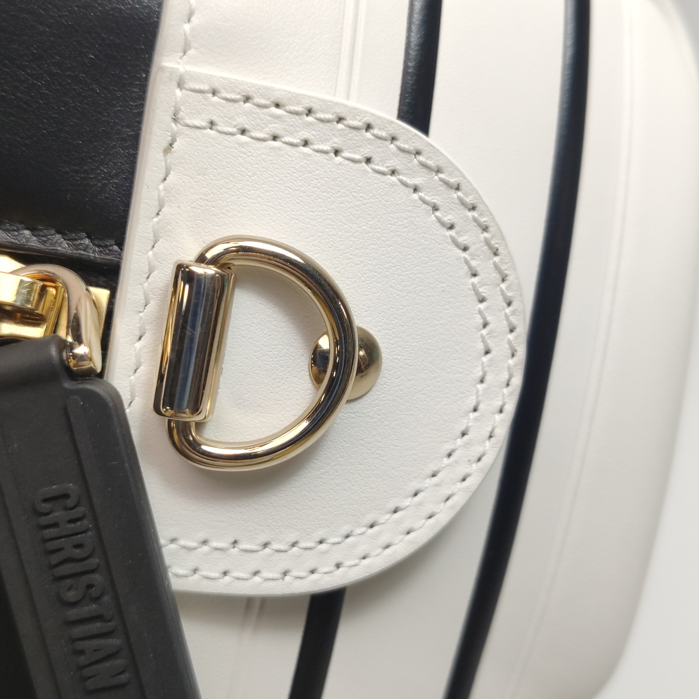 Christian Dior Vibe Zip Bowling Bag Leather Small — photo 20 of 25