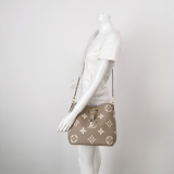 Louis Vuitton(LV) NeoNoe Handbag Bicolor Monogram Empreinte Giant MM — thumbnail 2